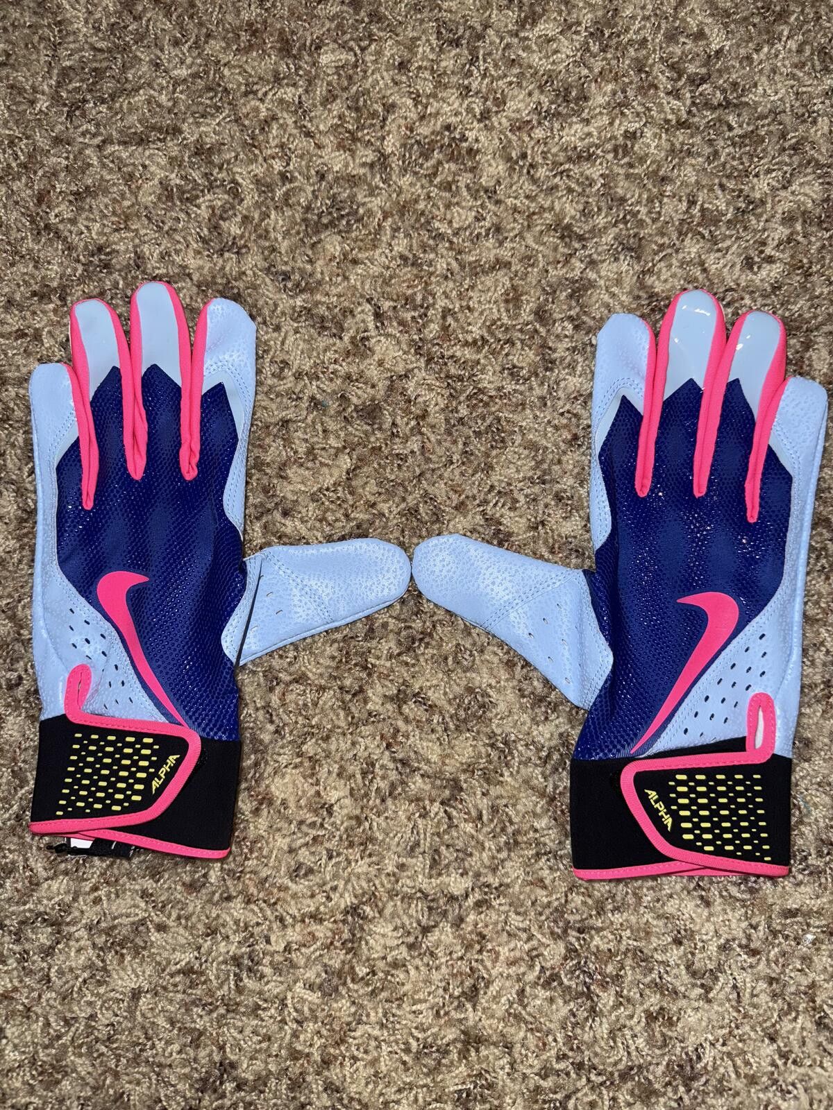Nike Nike Adult Unisex Alpha Batting Gloves Sample Size ONE SIZE - 1 Thumbnail