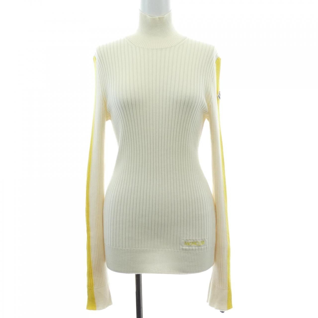 Moncler Moncler Moncler Knitwear Textile Tops 10939F00001 DUTY FREE for USA Size ONE SIZE - 1 Thumbnail