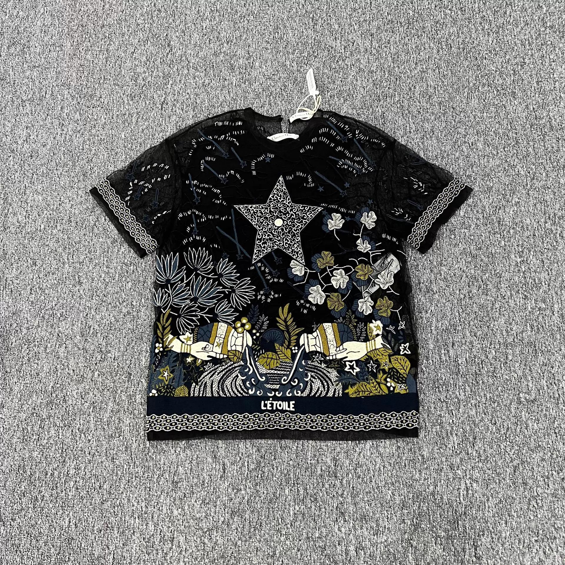 Dior Dior Beaded Embroidered Lace Tulle Lined Top 36 99New Size XS / US 0-2 / IT 36-38 - 1 Thumbnail
