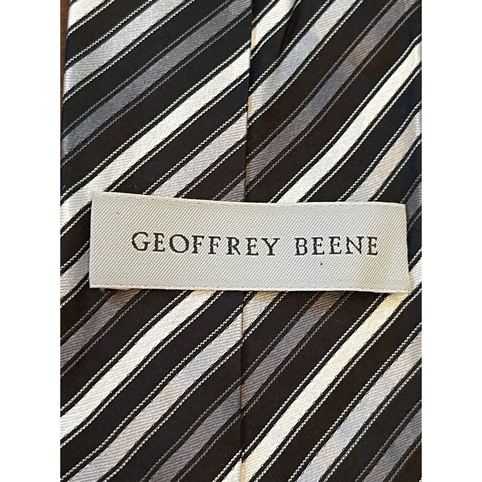 Geoffrey Beene Geoffrey Beene Gray Black Hand Made 100% Silk Made In China Size ONE SIZE - 8 Thumbnail