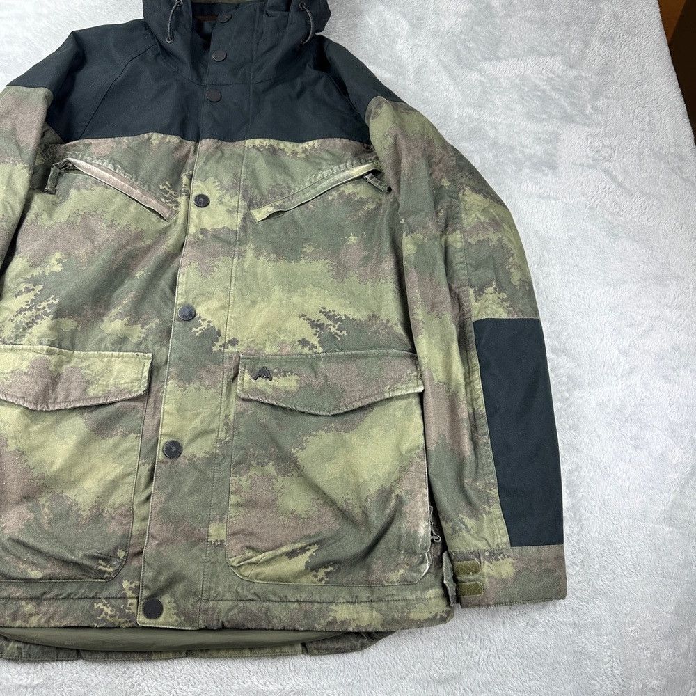 Burton Burton Snowboard Camo Jacket Men’s Size M Size US M / EU 48-50 / 2 - 9 Thumbnail