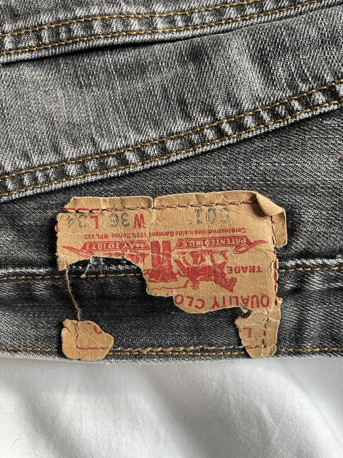 Levi's Vintage Clothing Levi’s 501 vintage Size US 36 / EU 52 - 3 Thumbnail