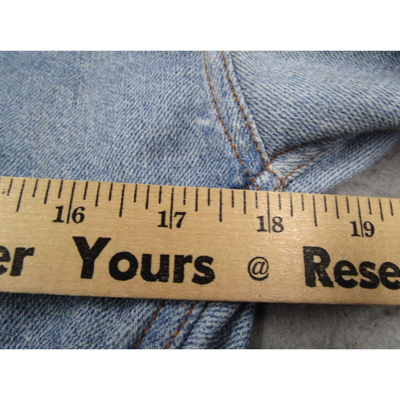 Rag & Bone VINTAGE Rag & Bone Jacket Womens XS Light Wash Cropped Button Front Faux Denim Trucker Size XS / US 0-2 / IT 36-38 - 7 Thumbnail