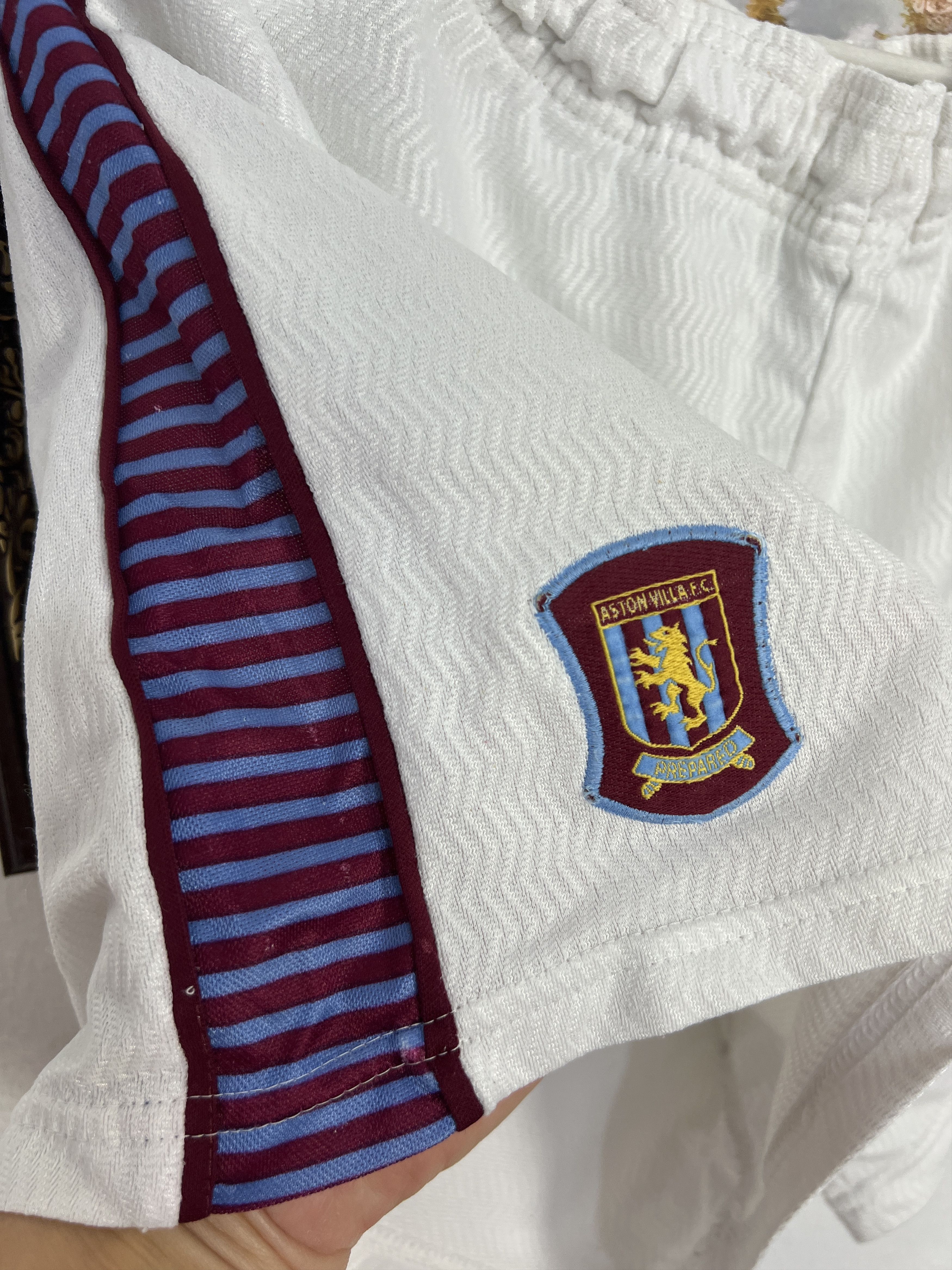 Reebok Vintage 90's Reebok Aston Villa Football Shorts Athletic M Size US 32 / EU 48 - 4 Thumbnail