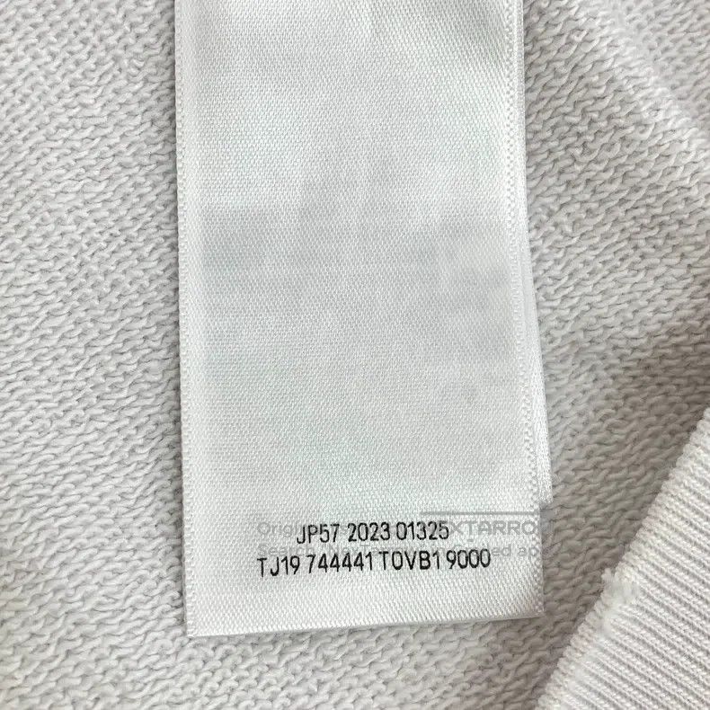 Balenciaga Balenciaga White Hole Distressed Tape Logo Letter Printed Size US XS / EU 42 / 0 - 8 Thumbnail