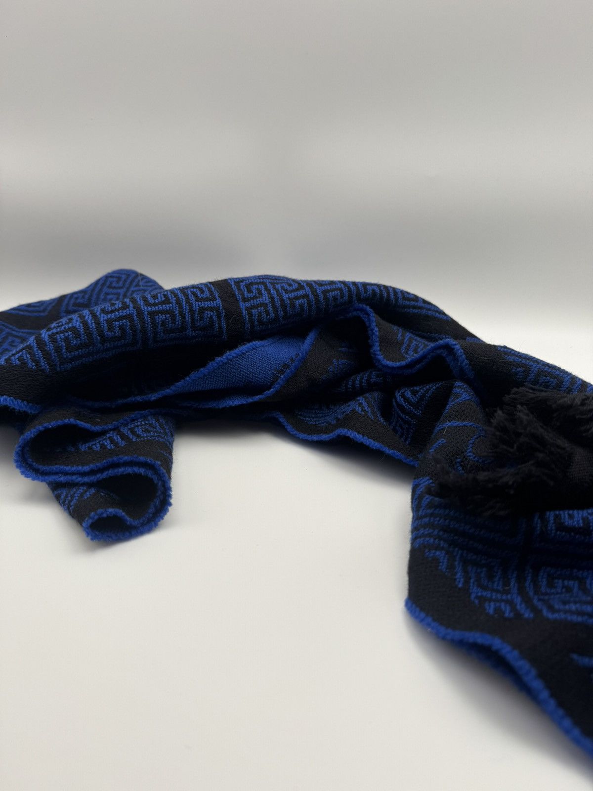 Versace Versace Medusa Wool Scarf - Black/Blue Size ONE SIZE - 3 Thumbnail