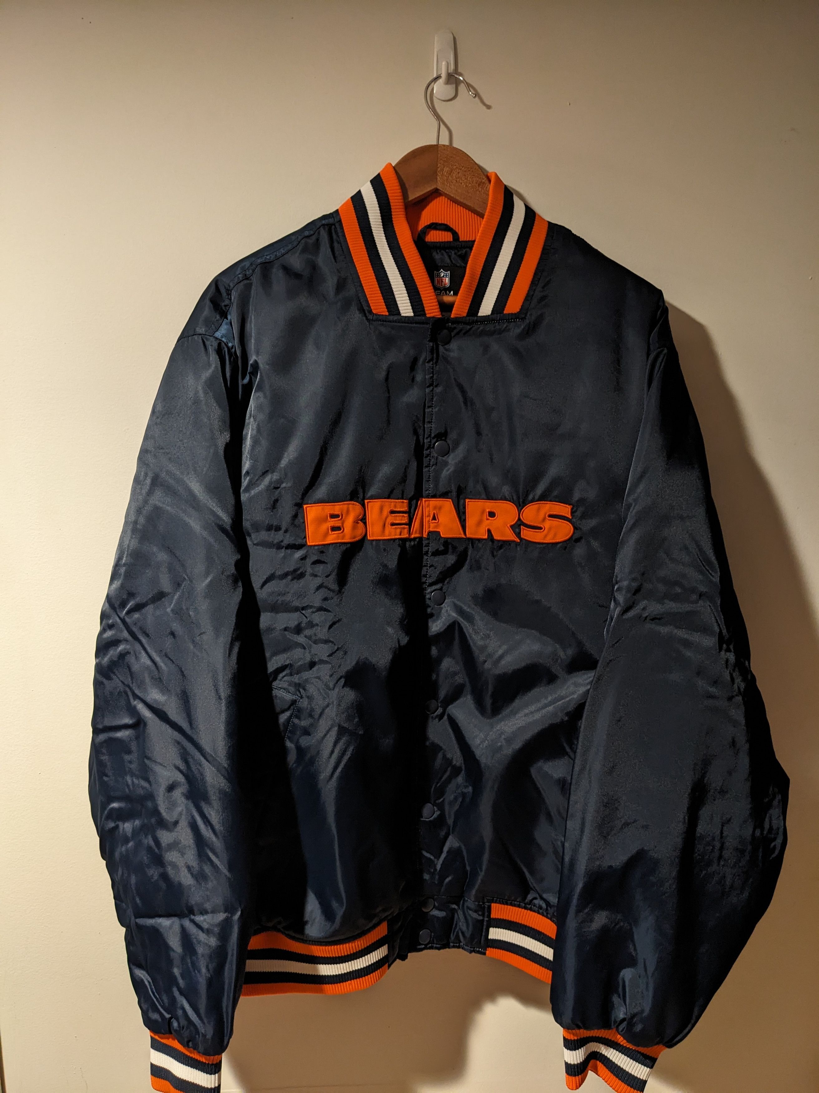 NFL × Vintage Vintage Y2K Chicago Bears NFL Football X-Large Bomber Jacket Size US XL / EU 56 / 4 - 1 Thumbnail