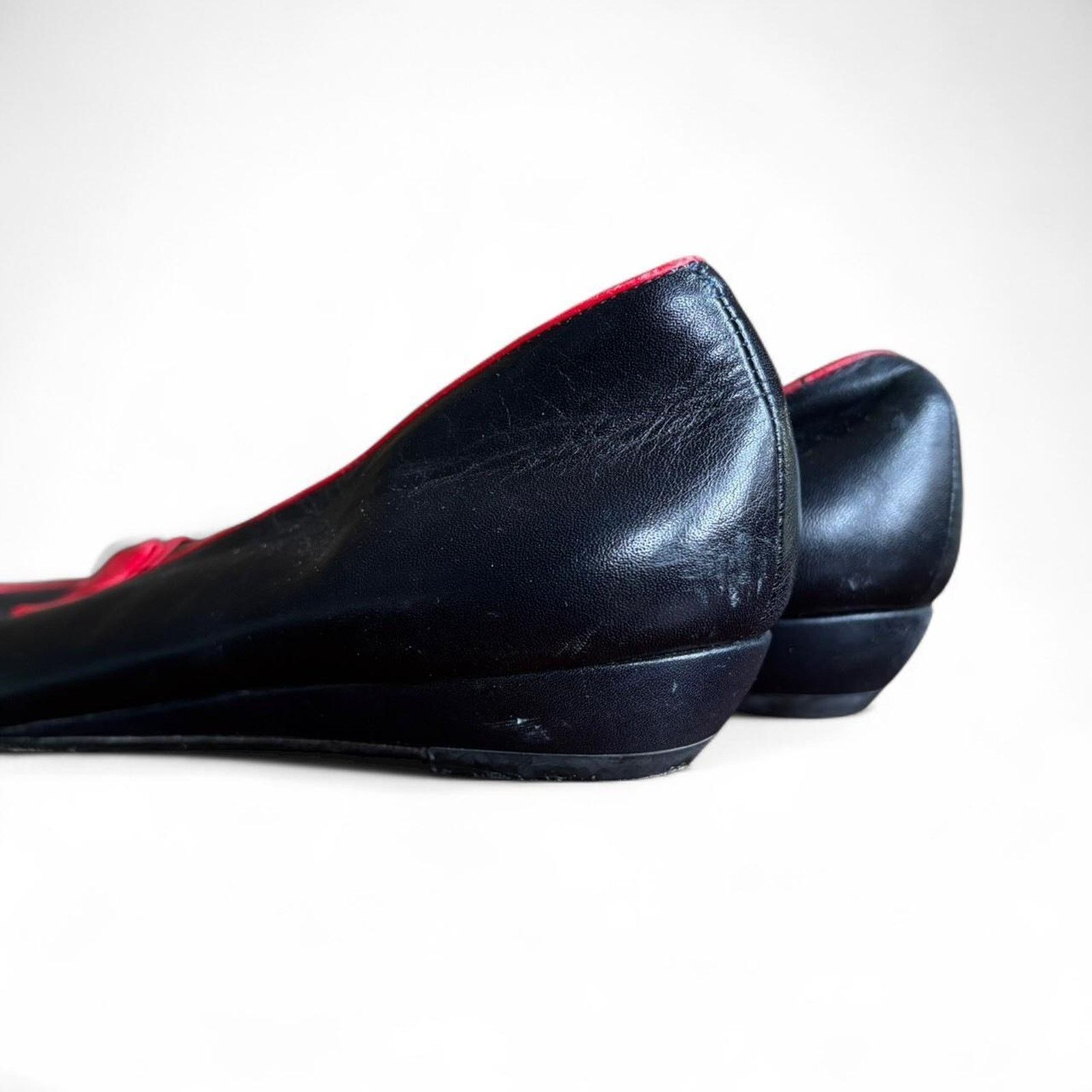 Vintage Amalfi Italian Leather Black Red Bow Loafer Flats 7 Size US 7 / IT 37 - 7 Thumbnail