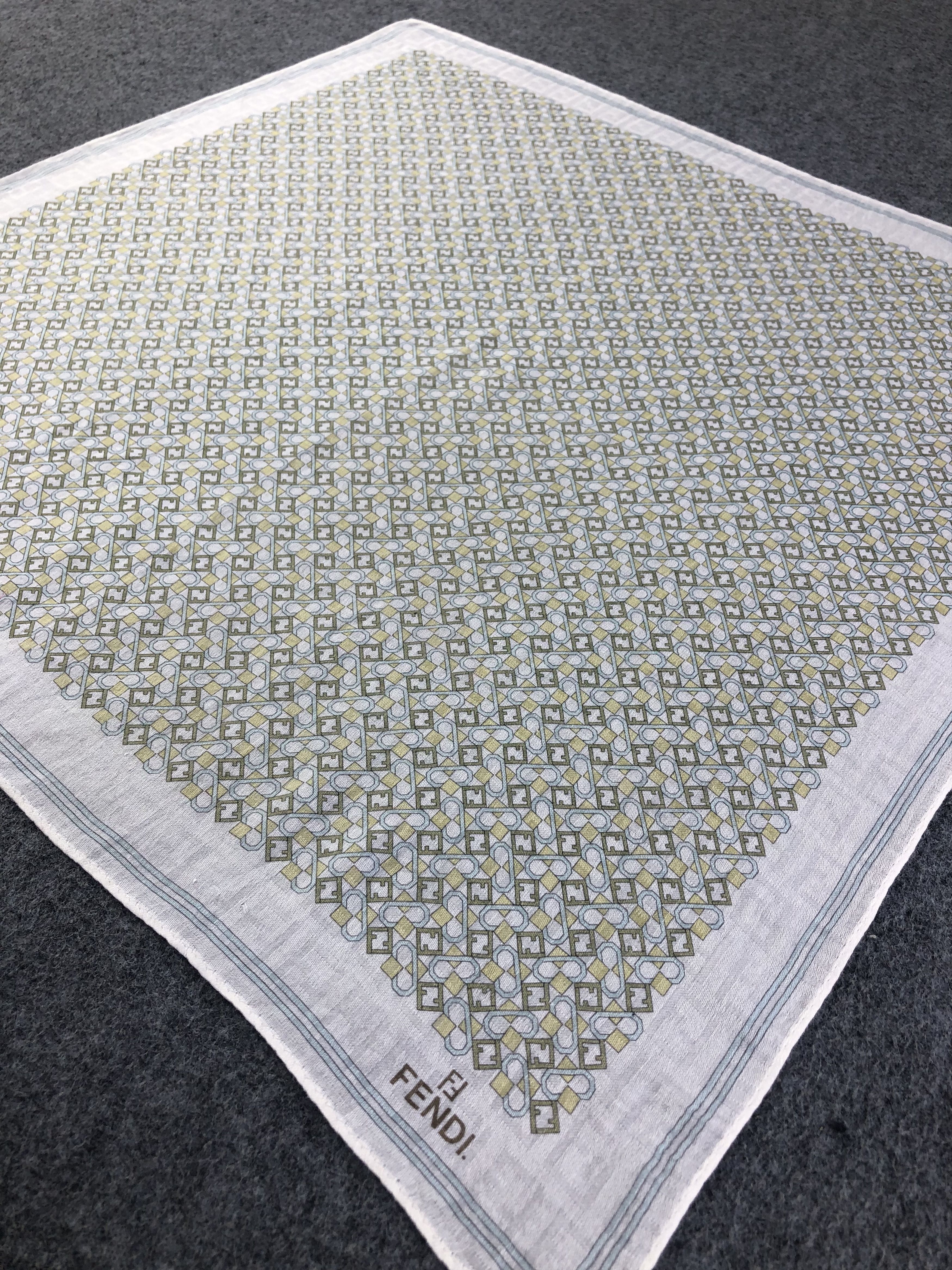 Vintage Fendi Handkerchief / Bandana / Neckerchief A1673 Size ONE SIZE - 4 Thumbnail