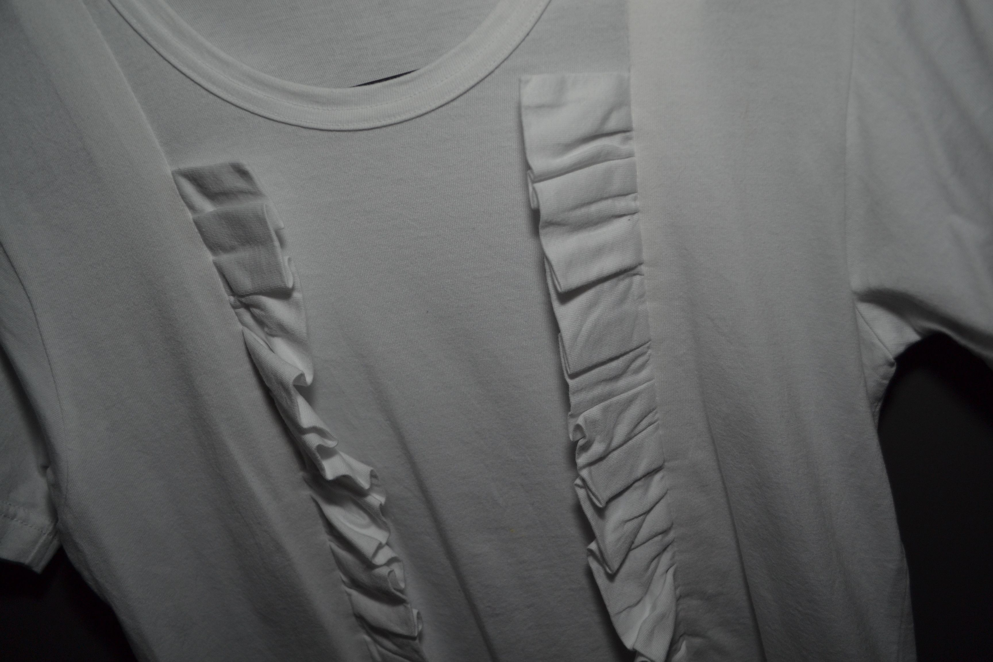 Comme des Garcons Comme Des Garcons White Ruffle Trim T-shirt S Size S / US 4 / IT 40 - 9 Thumbnail