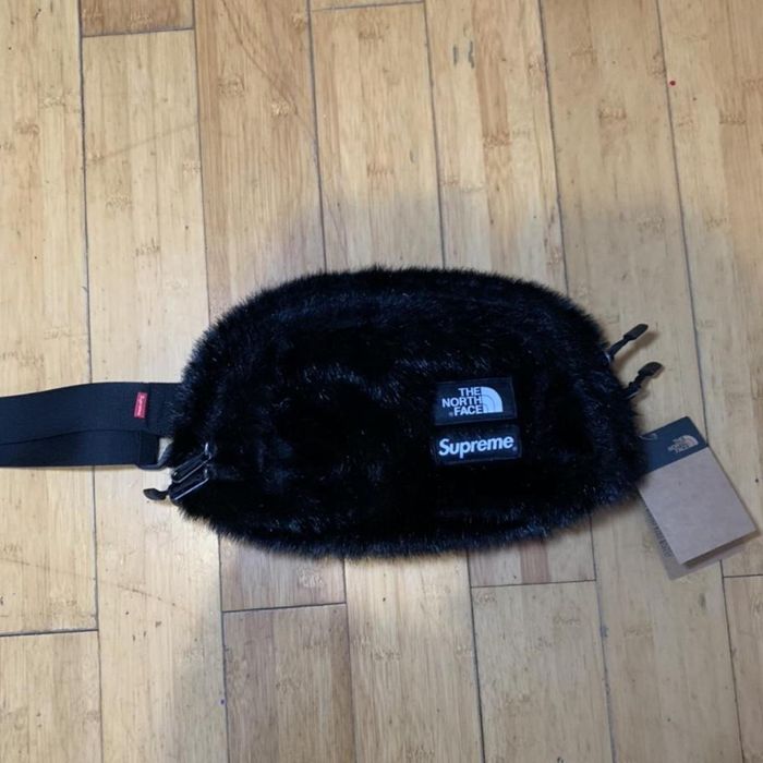 Supreme Supreme North Face Faux Fur Waist Bag | Grailed