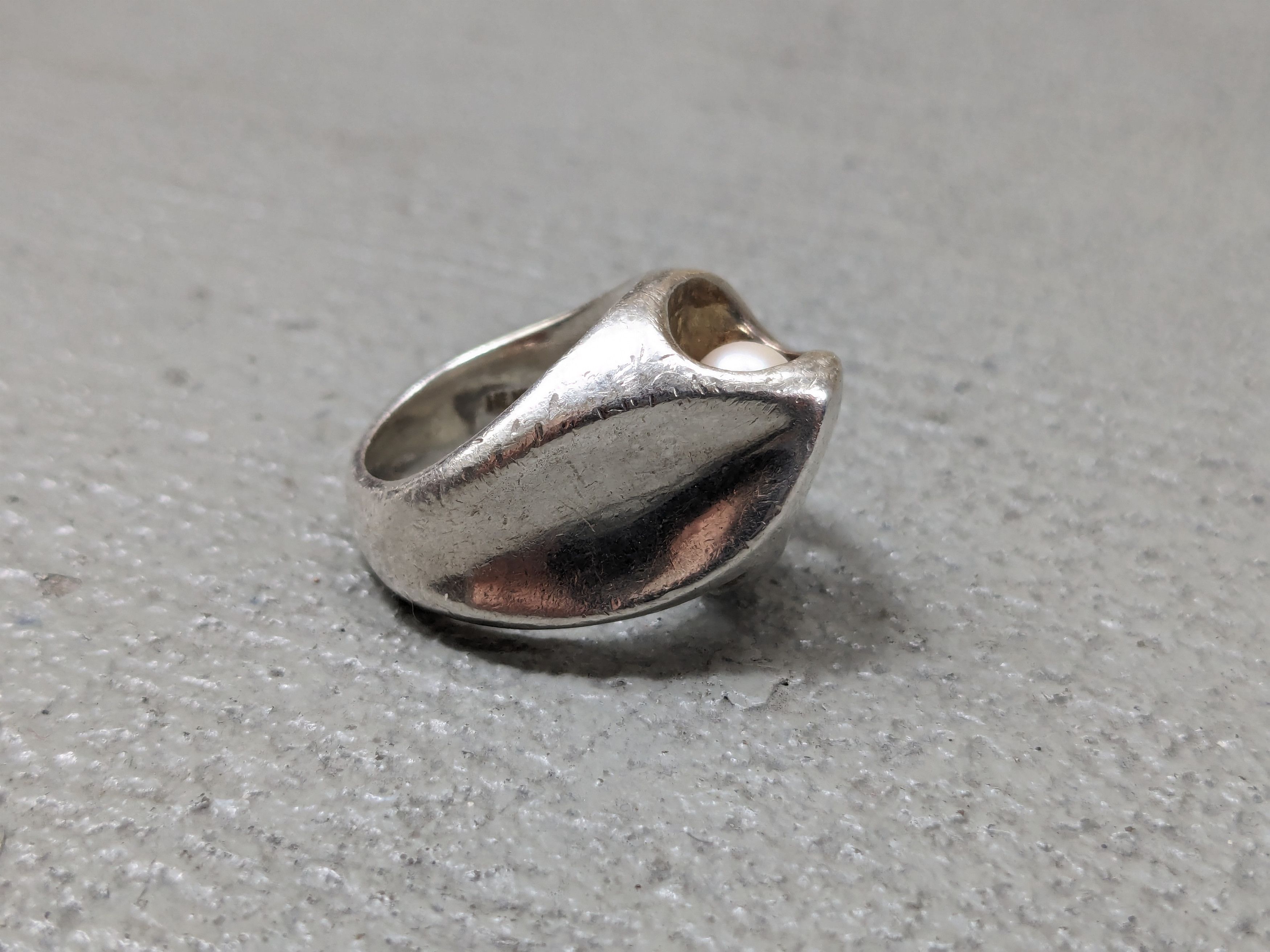 Jewelry Vintage Sterling Silver Ring Size 5.25 Henion Biomorphic Size ONE SIZE - 8 Thumbnail