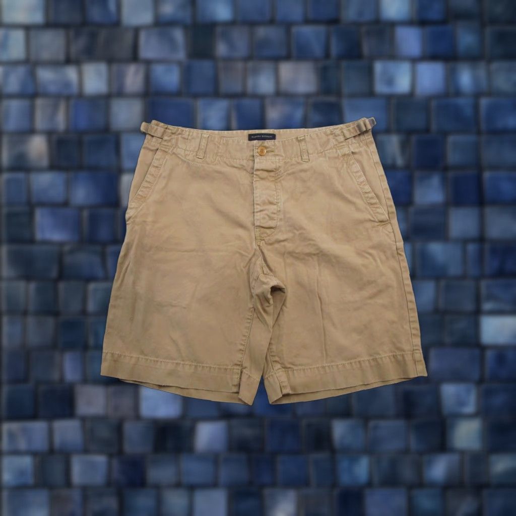 Banana Republic Vtg Banana Republic Cargo Shorts Mens Size 33 Hiking Beige Tan Outdoors Bermuda Cargo Shorts Mens 33 Beige Size US 33 - 1 Thumbnail