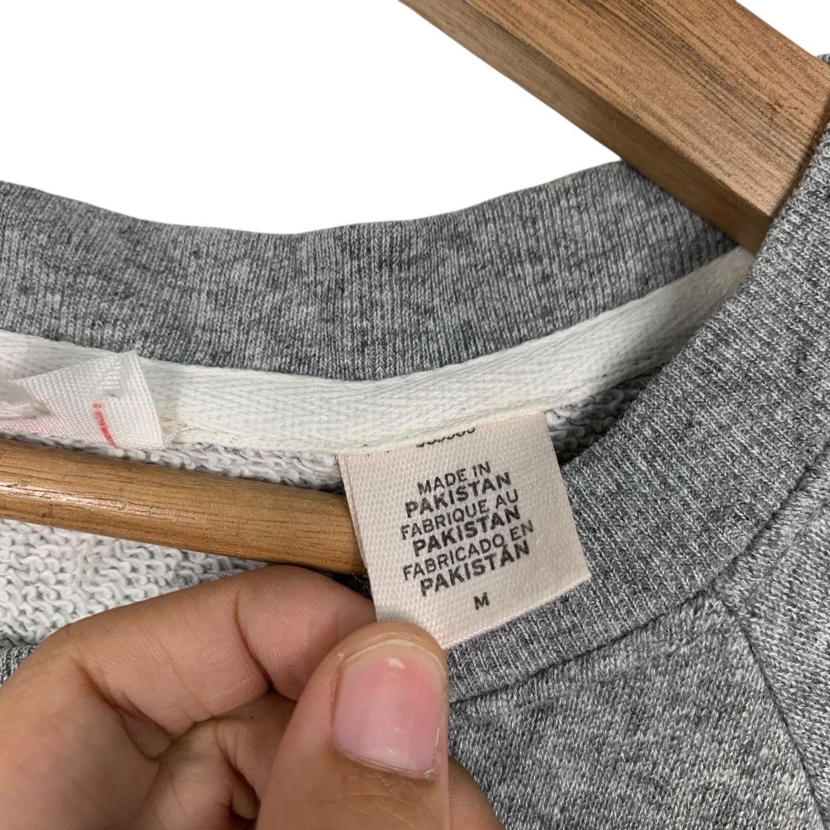 Levi's LEVI'S Big Logo Crewneck Sweatshirt #2950-C134 Size US M / EU 48-50 / 2 - 11 Thumbnail