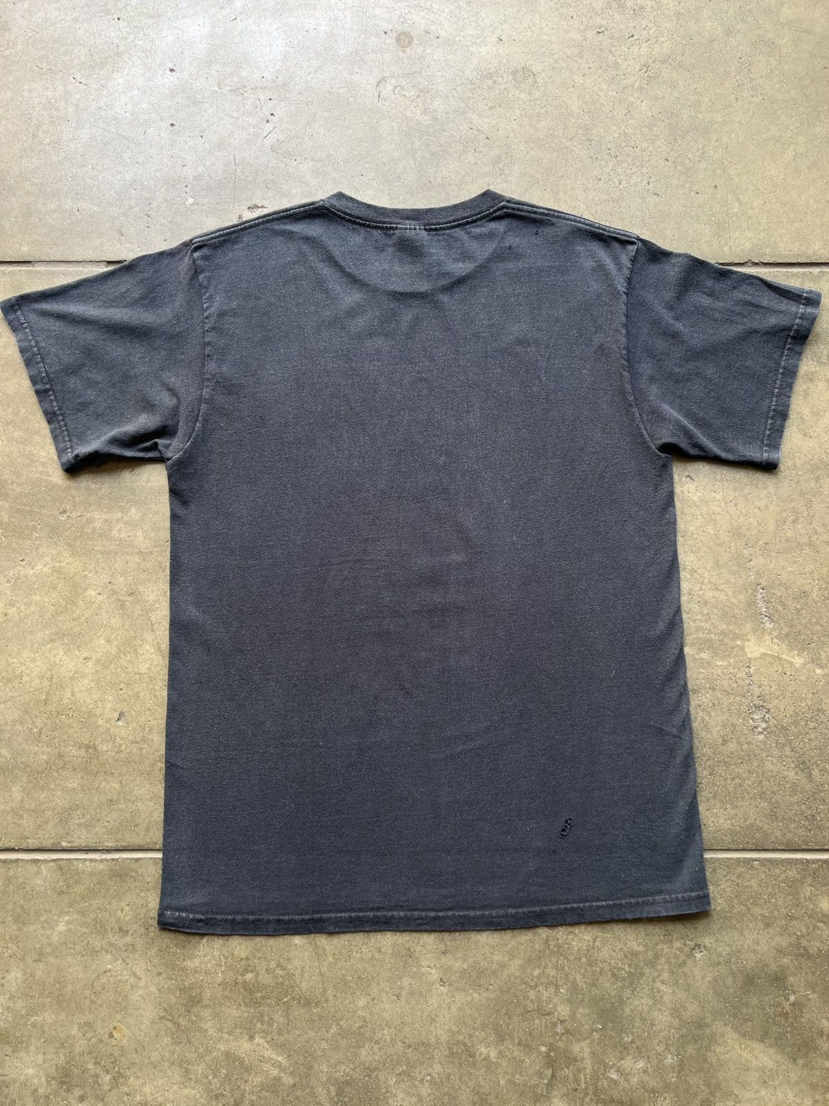 Band Tees × Vintage 2004 The Unseen New World Disorder Band Tee Shirt Tour Punk Size US L / EU 52-54 / 3 - 3 Thumbnail