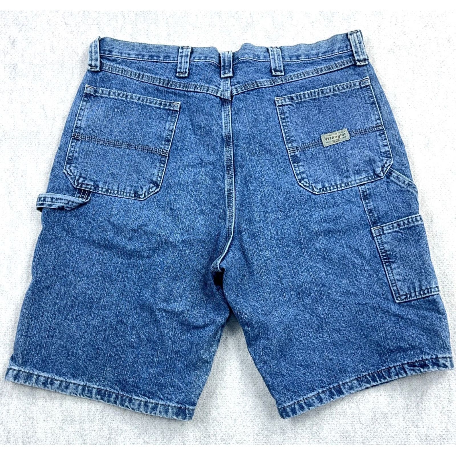 Wrangler Vintage Wrangler Shorts Men 38 Bermuda Denim 5-Pocket Relaxed Fit Jorts Y2K Blue Waist 38 Casual Workwear Shorts Size US 38 / EU 54 - 2 Thumbnail