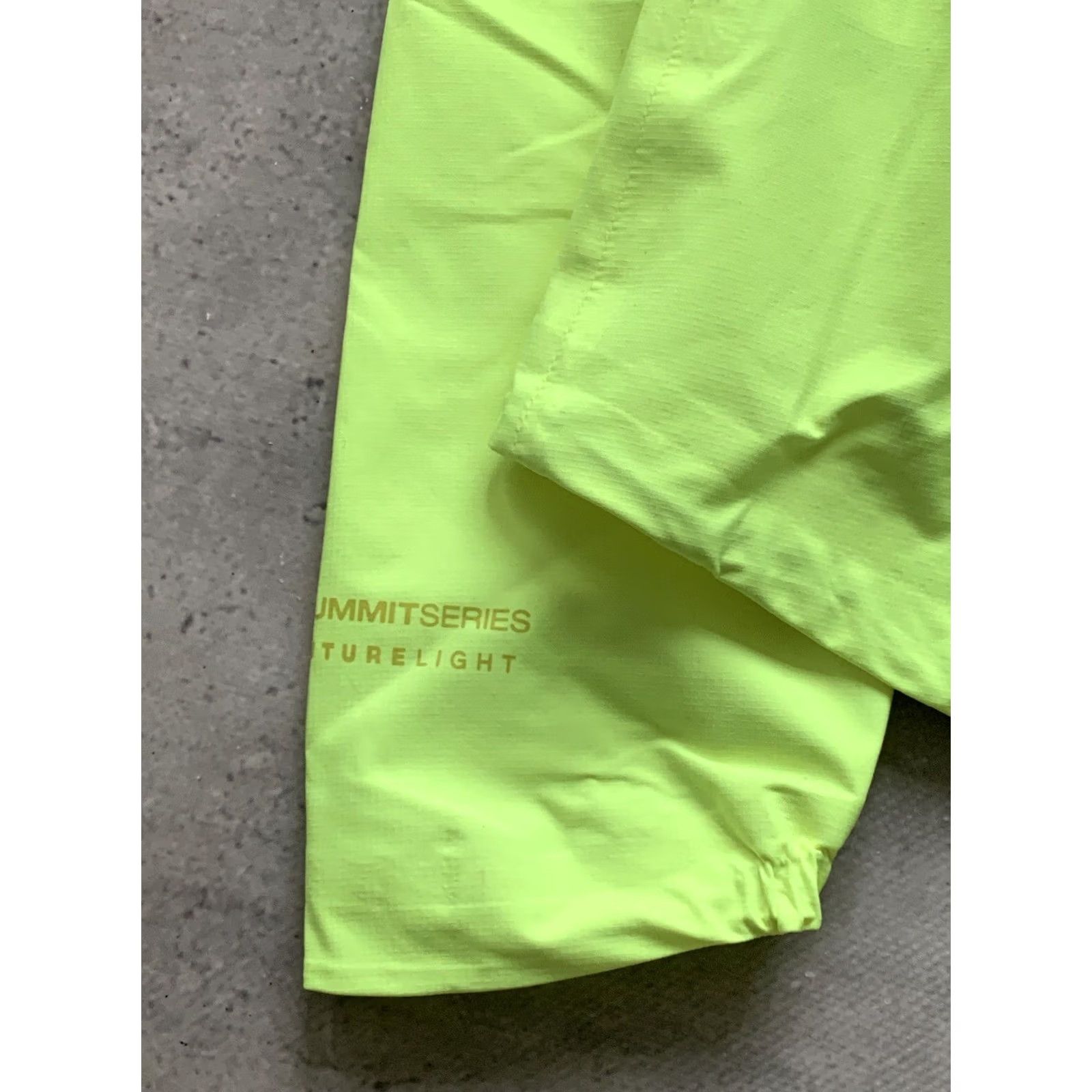 The North Face The North Face Superior Run Futurelight Zip Jacket Womens M Yellow Windbreaker Exterior Polyester Jacket Women's Size M FT Futurelight Womens Size M / US 6-8 / IT 42-44 - 5 Thumbnail
