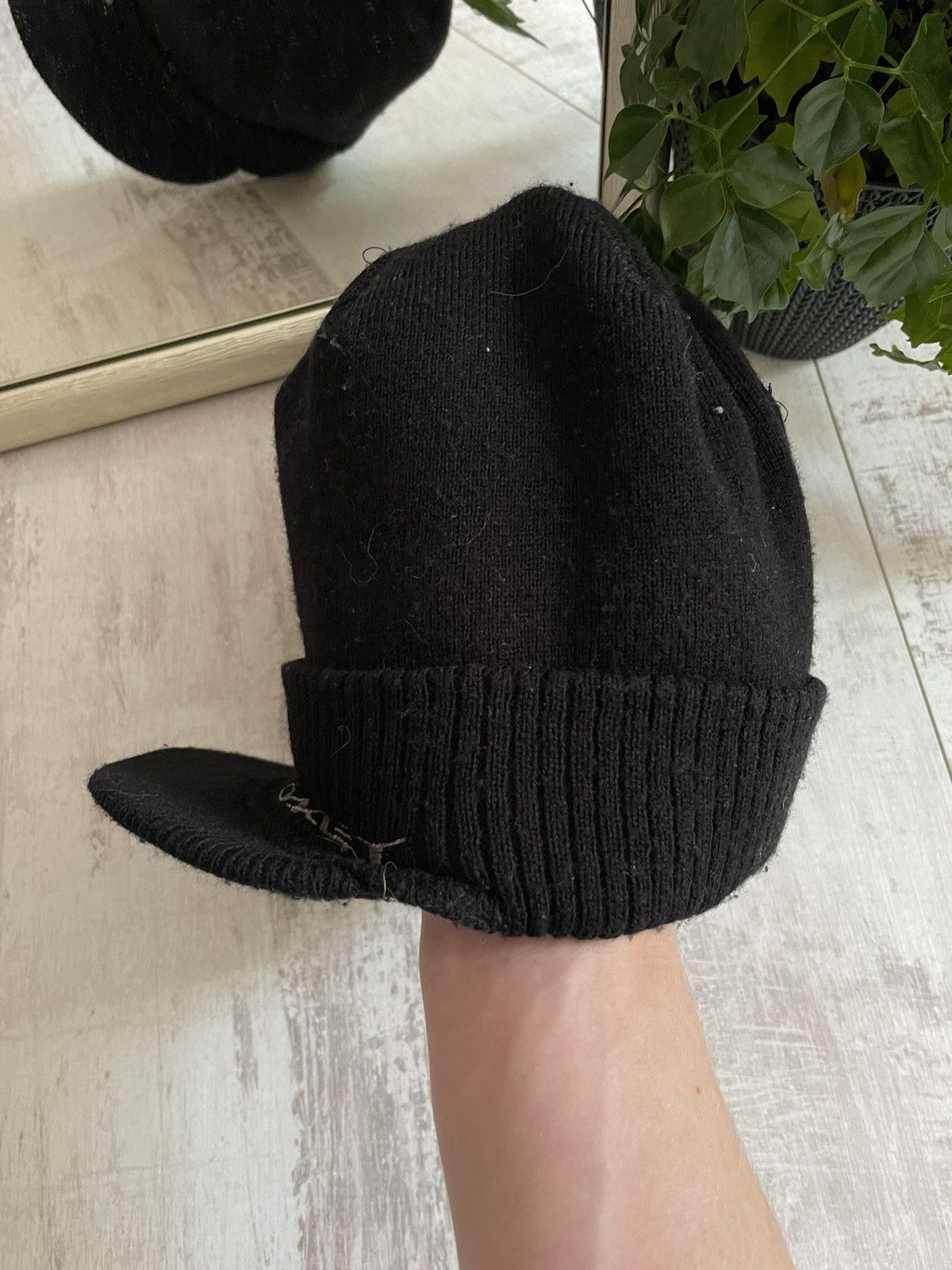 Oakley × Vintage Vintage Y2K Oakley Black Hat Surf Style RARE Size ONE SIZE - 4 Thumbnail
