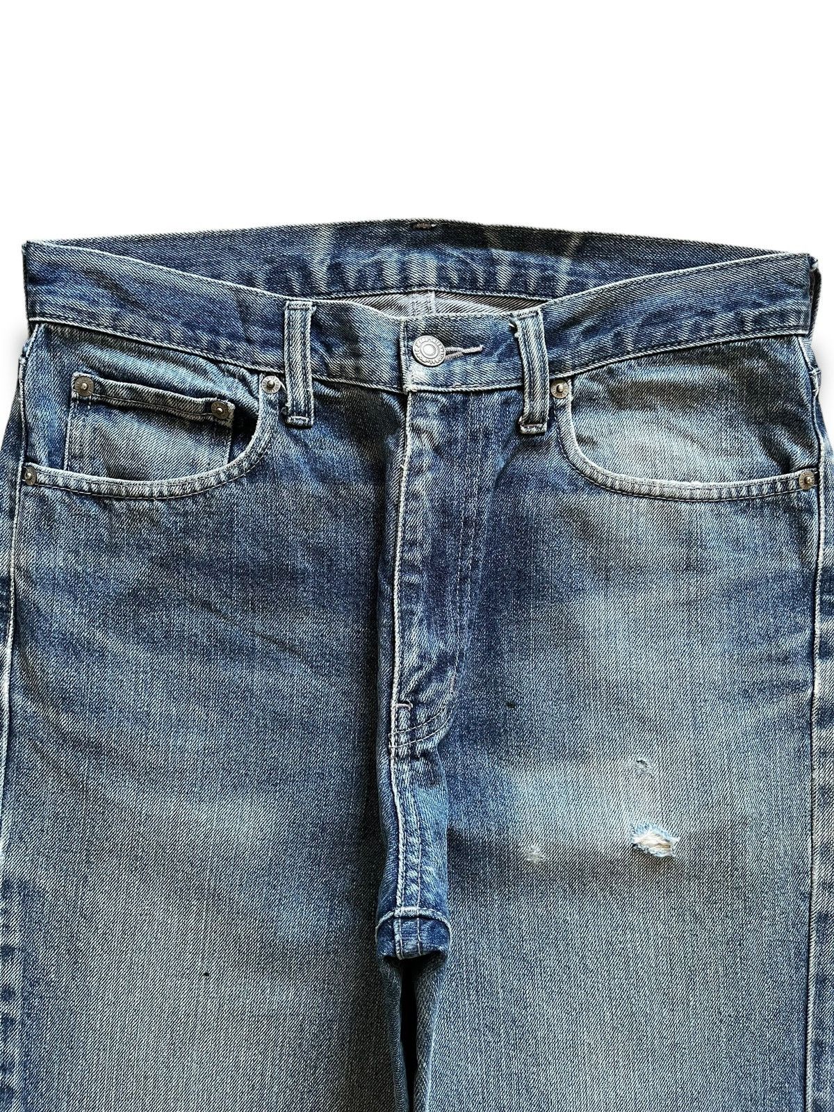 Uniqlo SALES🔥Vintage Uniqlo Faded Wash Style Distress Loose Jeans Size US 31 - 4 Thumbnail