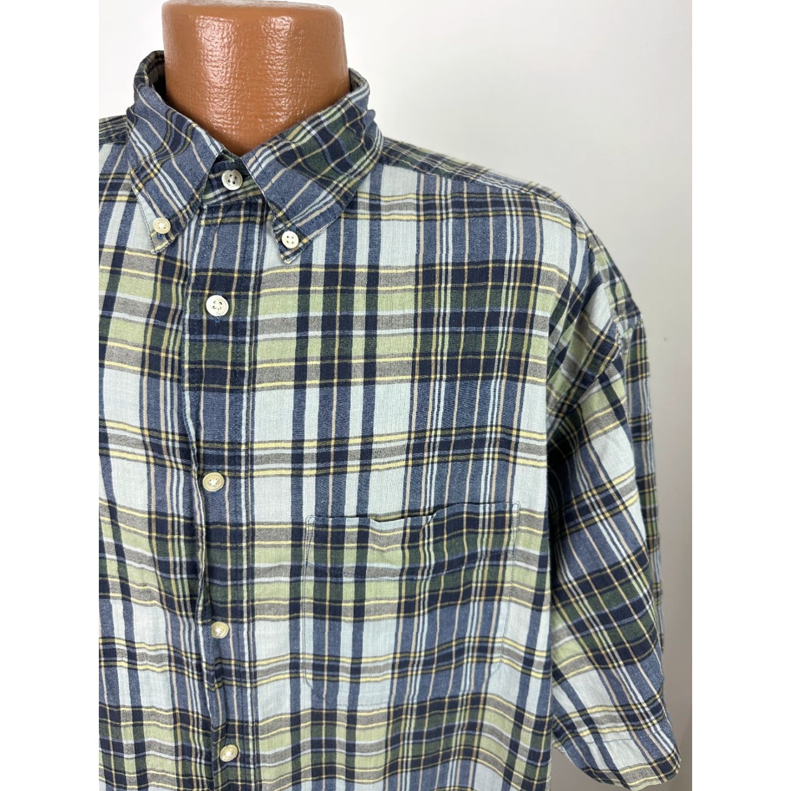 Banana Republic VINTAGE Banana Republic Shirt XL Oversized Button Down Lightweight Cotton Blue Plaid Mens Size US XL / EU 56 / 4 - 2 Thumbnail