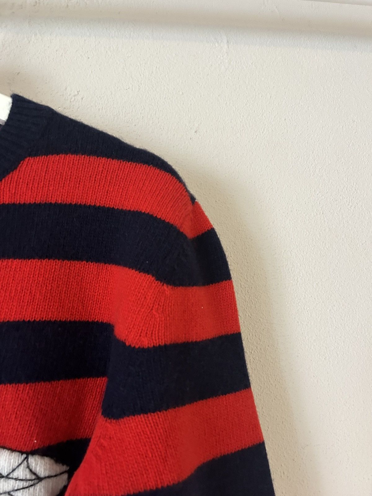 Gucci Gucci Bee Embroidered Wool Sweater - Alessandro Michele Era Size US S / EU 44-46 / 1 - 5 Thumbnail