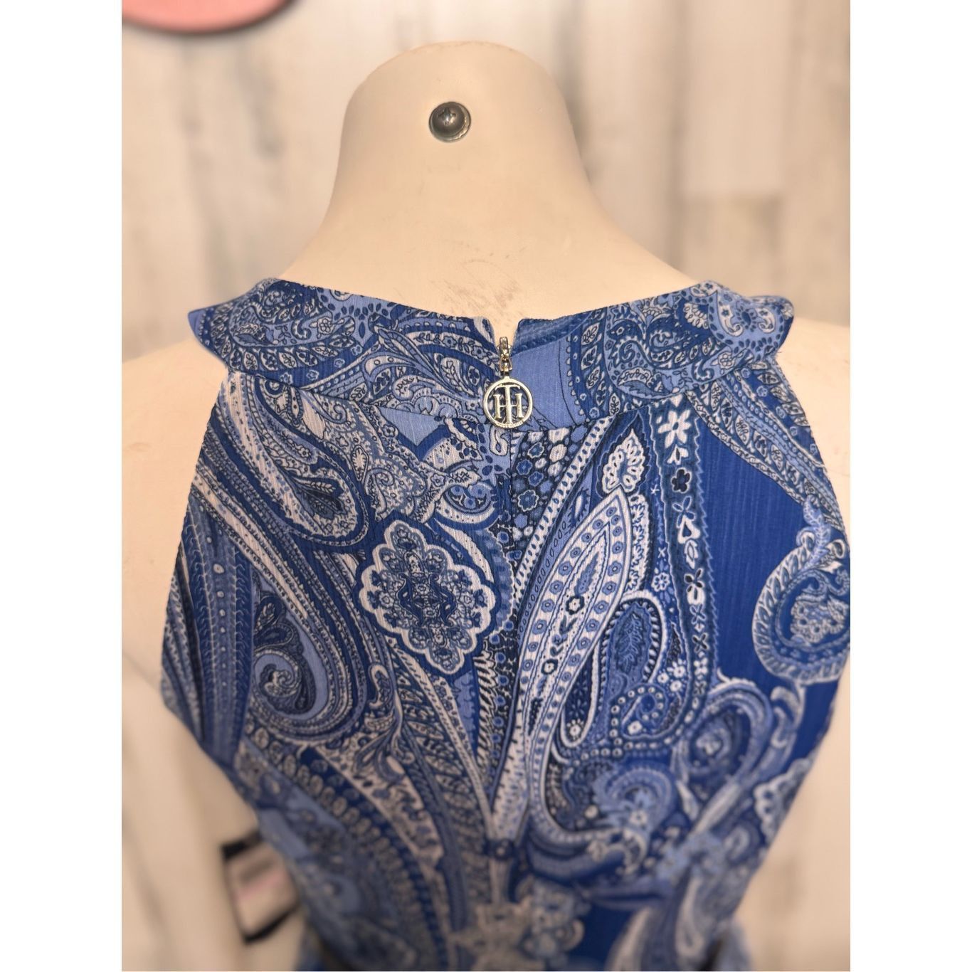 Tommy Hilfiger Tommy Hilfiger Blue Paisley Halter Maxi Dress Size 6 Size S / US 4 / IT 40 - 3 Thumbnail