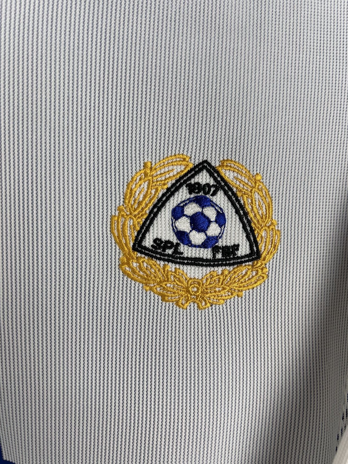 Adidas 00s Adidas Finland #4 Sami Hyypia 2002/03 Home Soccer Jersey Size US M / EU 48-50 / 2 - 5 Thumbnail