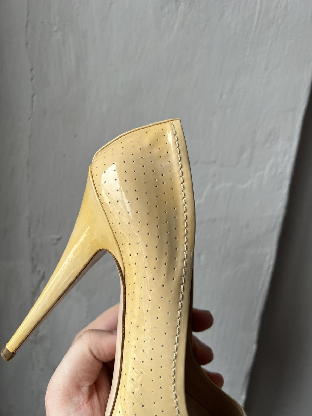 Miu Miu MIU MIU MADE IN ITALY PATENT LEATHER PEEP PUMPS HEELS SZ 39 Size US 9 / IT 39 - 4 Thumbnail