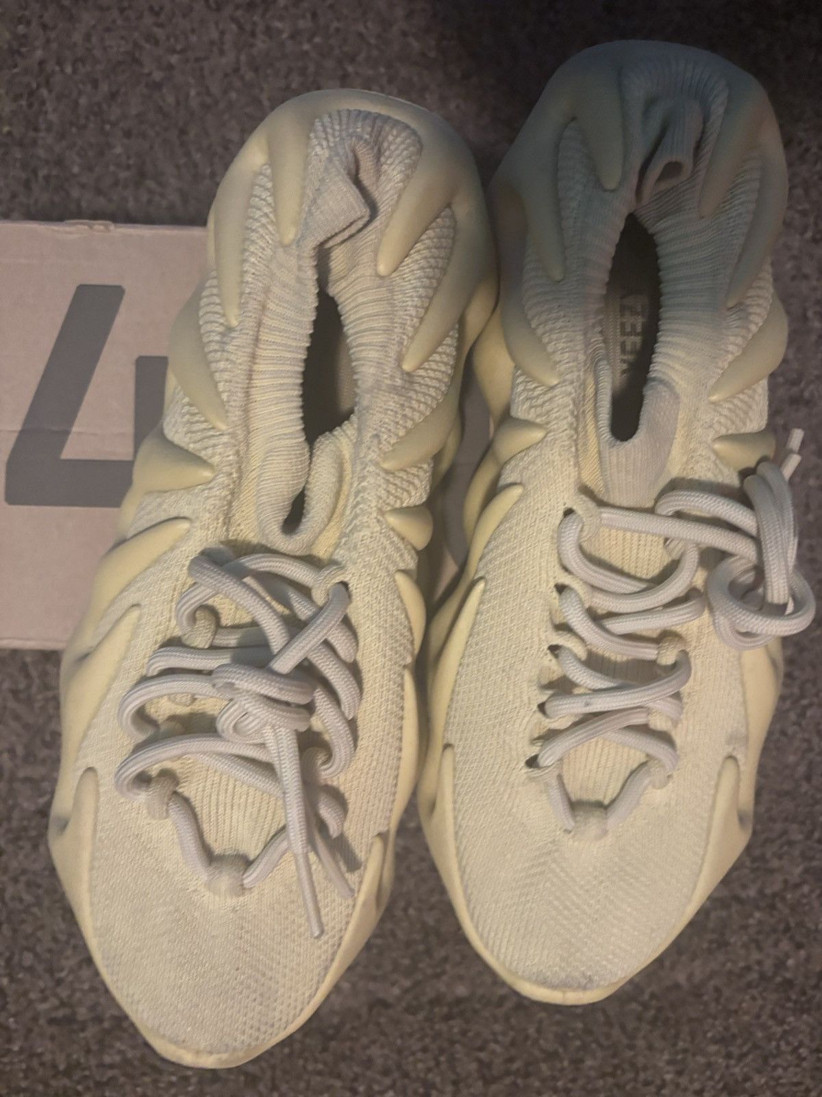 Yeezy Yeezy 450 sulfur Size US 9 / EU 42 - 6 Thumbnail