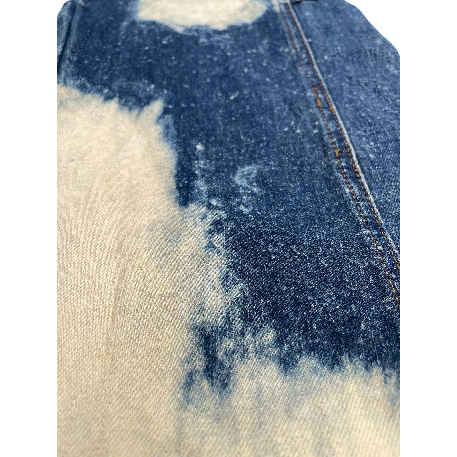 Who Decides War Who Decides War Acid Wash & Blue Plain Jeans Size US 30 / EU 46 - 2 Thumbnail