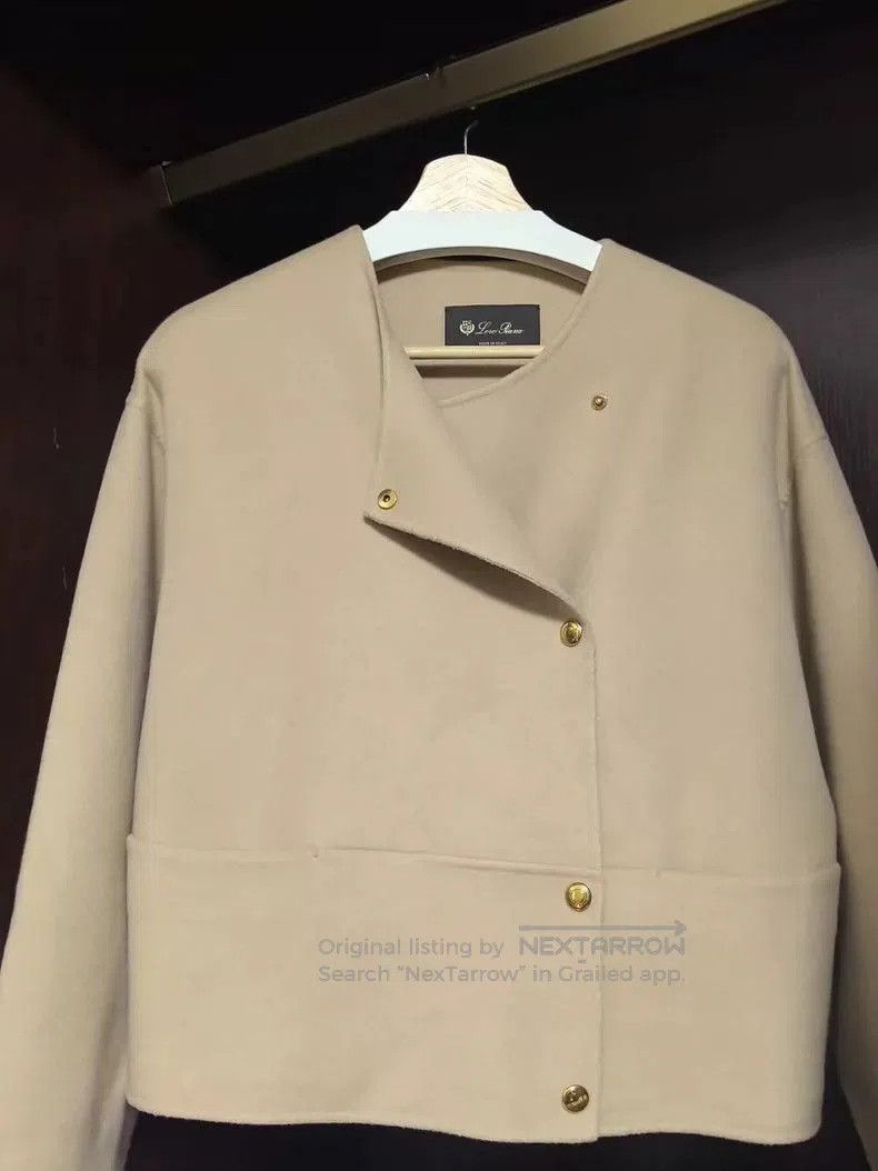 Loro Piana Loro Piana Beige Short Light Jacket. Size US M / EU 48-50 / 2 - 1 Thumbnail