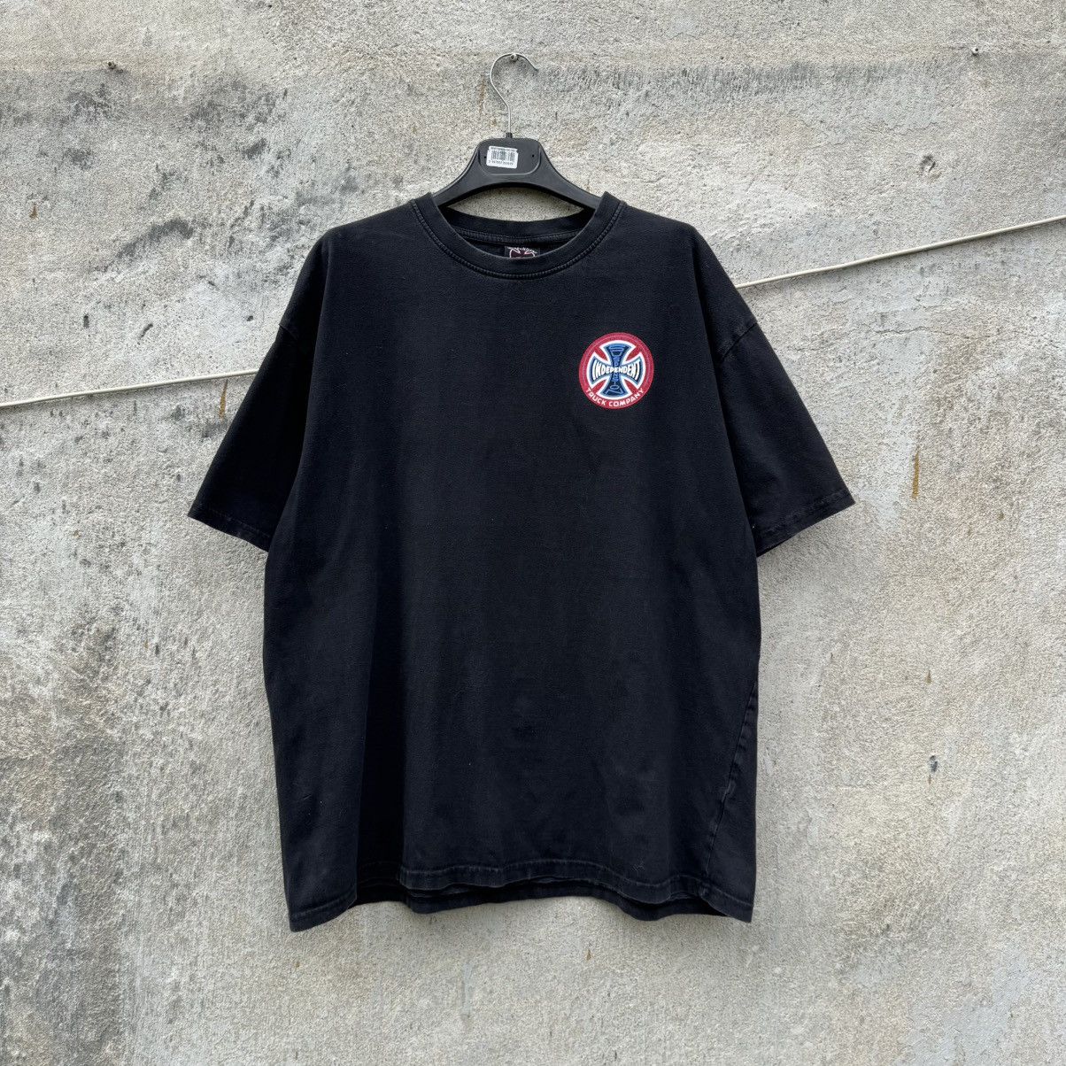 Independent Truck Co. 00s Independent Truck Co. Vintage Big Logo Skate Tee XL Size US XL / EU 56 / 4 - 2 Thumbnail