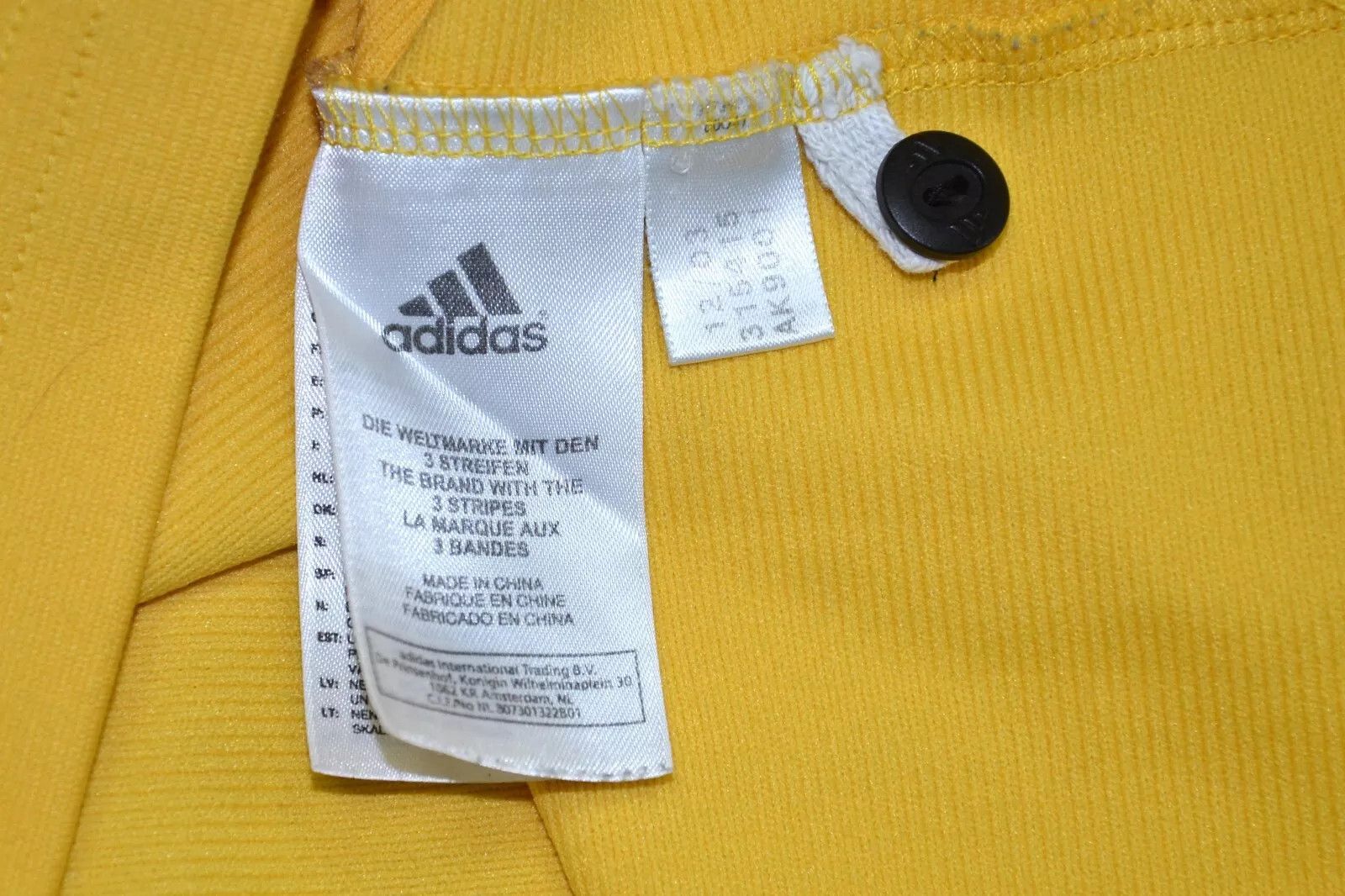 Adidas HURRICANES 2003 RUGBY UNION SHIRT JERSEY ADIDAS SIZE S ADULT Size US S / EU 44-46 / 1 - 9 Thumbnail