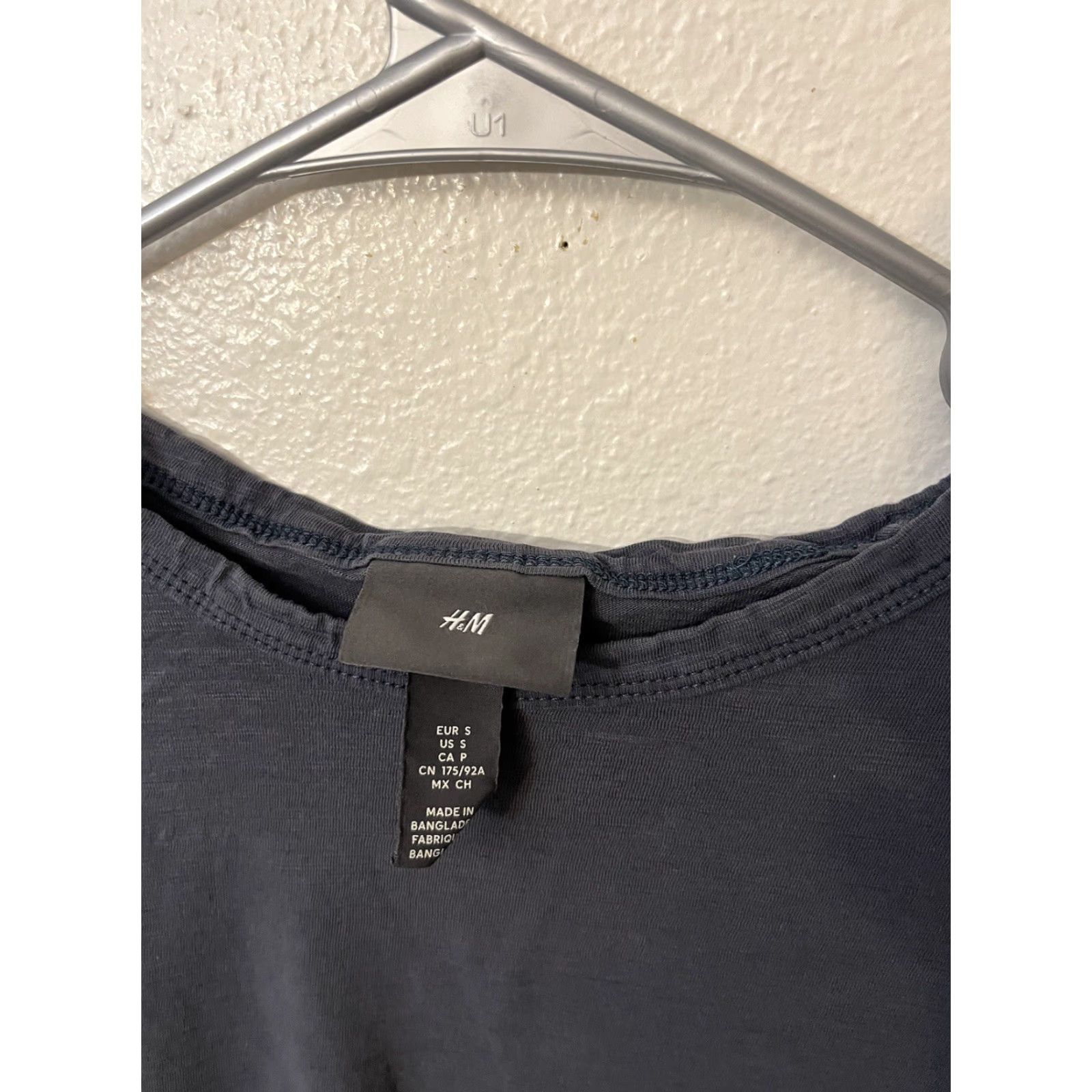 H&M H&M T-Shirt Crew Neck Short Sleeve Solid Gray Size Small Mens Size US S / EU 44-46 / 1 - 2 Thumbnail