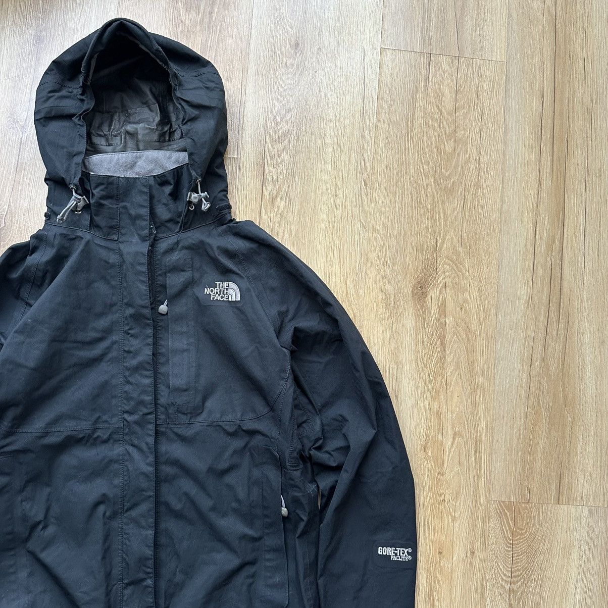 The North Face Womens The North Face Gore-Tex Waterproof Jacket Mountains Size S / US 4 / IT 40 - 3 Thumbnail