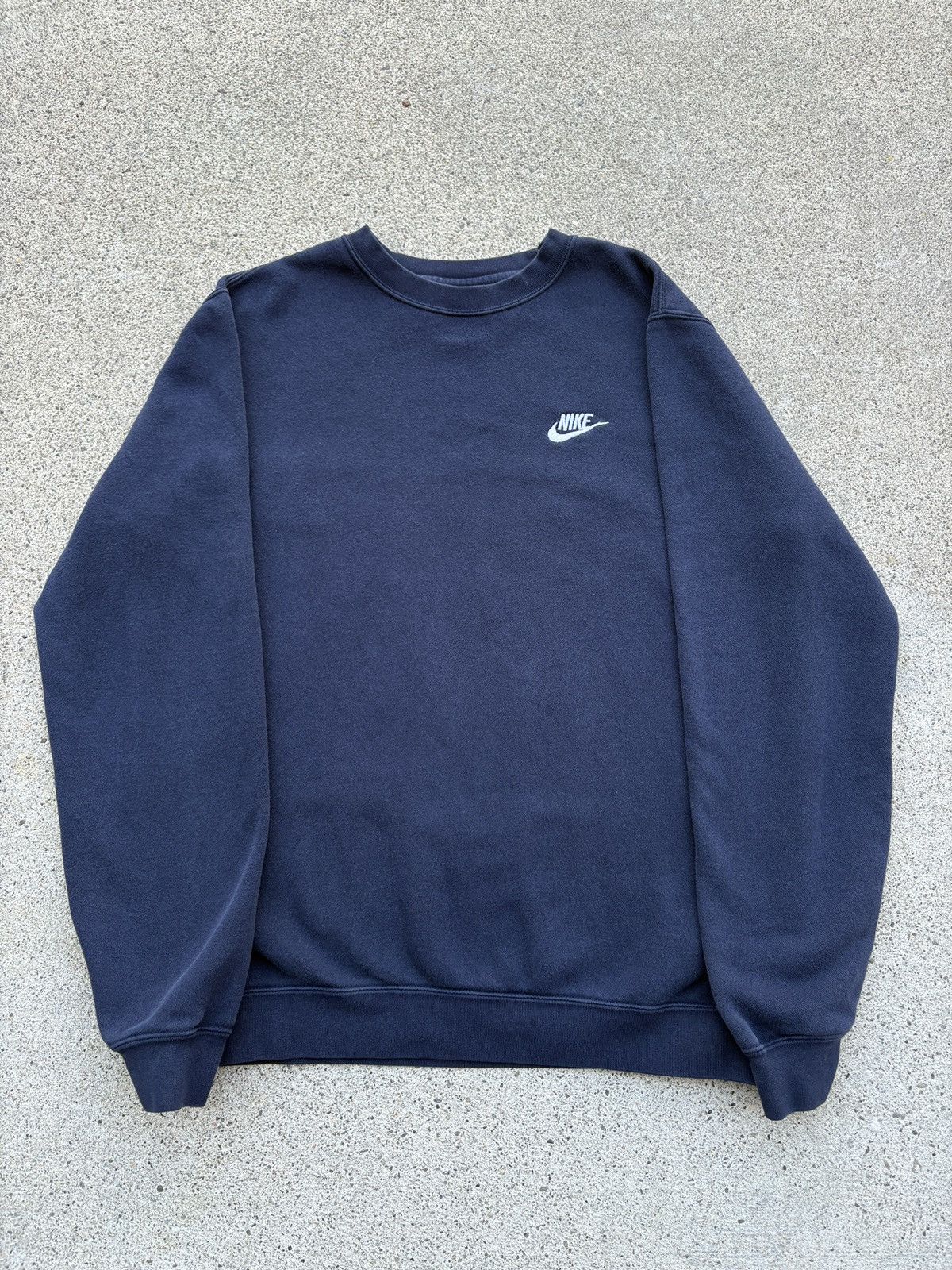 Nike × Vintage Vintage 2000s Y2K Nike Navy Blue Embroidered Swoosh Sweater Size US M / EU 48-50 / 2 - 1 Thumbnail