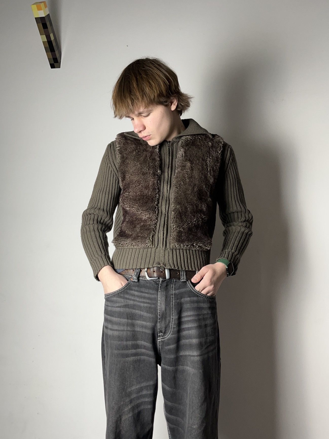 Hysteric Glamour 🔥FAUX FUR IF SIX WAS NINE VIBE CROPPED ZIP SWEATER JACKET Size US S / EU 44-46 / 1 - 7 Thumbnail