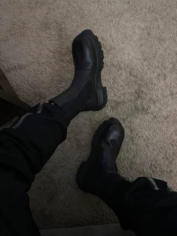 Rick Owens RICK OWENS LEATHER BLACK BOZO TRACTOR BOOTS Size US 11 / EU 44 - 11 Thumbnail