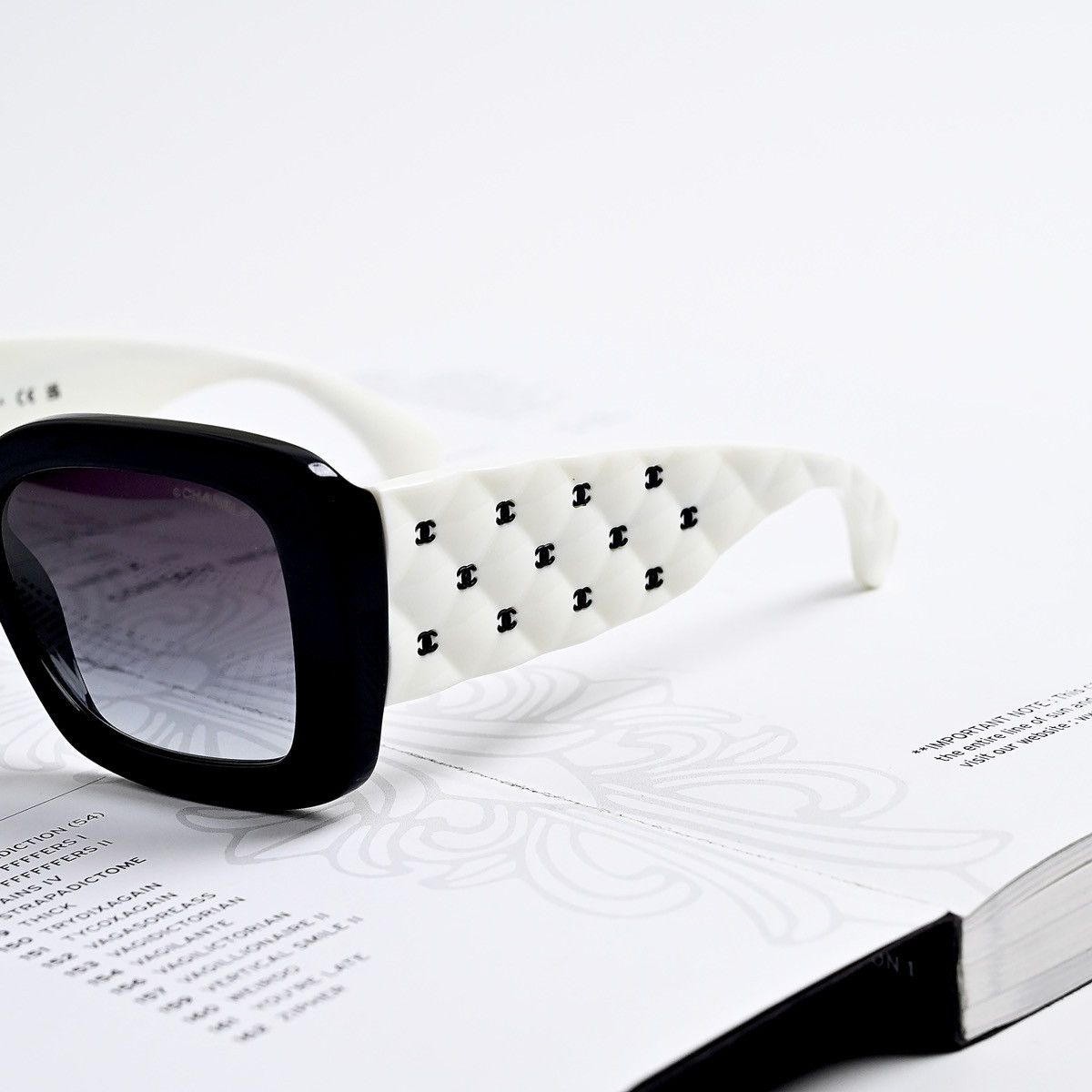 Chanel CHANEL 0CH5483 SUNGLASSES Size ONE SIZE - 3 Thumbnail