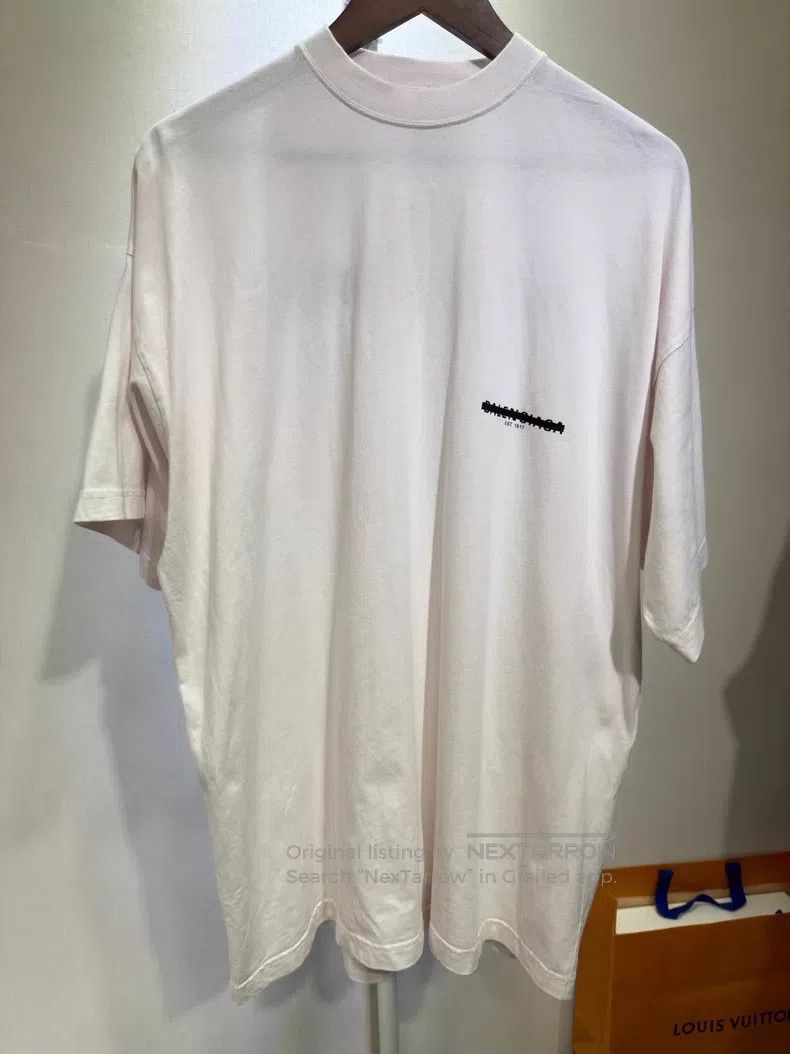 Balenciaga Balenciaga Light Pink Graffiti Logo Short Sleeve T-Shirt Size US M / EU 48-50 / 2 - 1 Thumbnail