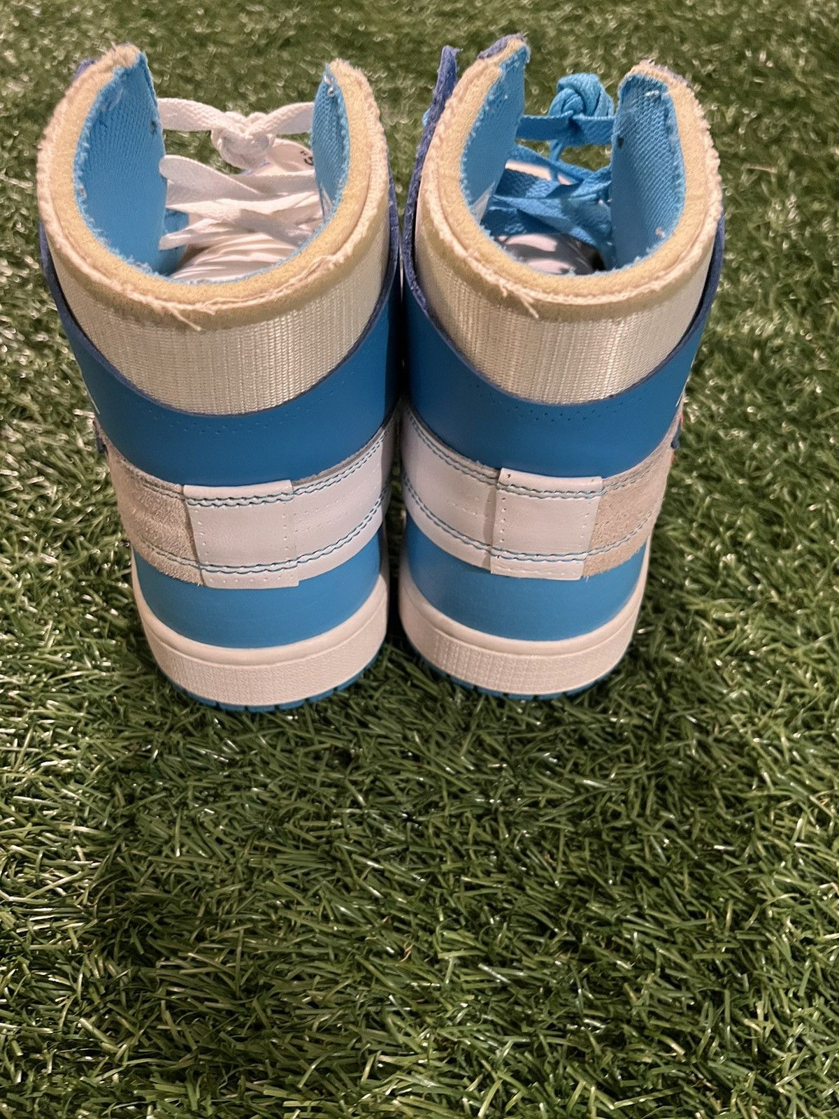 Off-White Off White Nike Jordan 1 UNC High Sneaker Blue Shoes Size US 11.5 / EU 44-45 - 8 Thumbnail