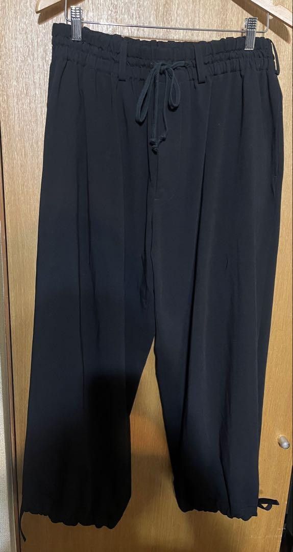 S’YTE Gabardine Wide Pleated Balloon COTTON GABARDINE BALLOON PANTS – THE SHOP YOHJI YAMAMOTO