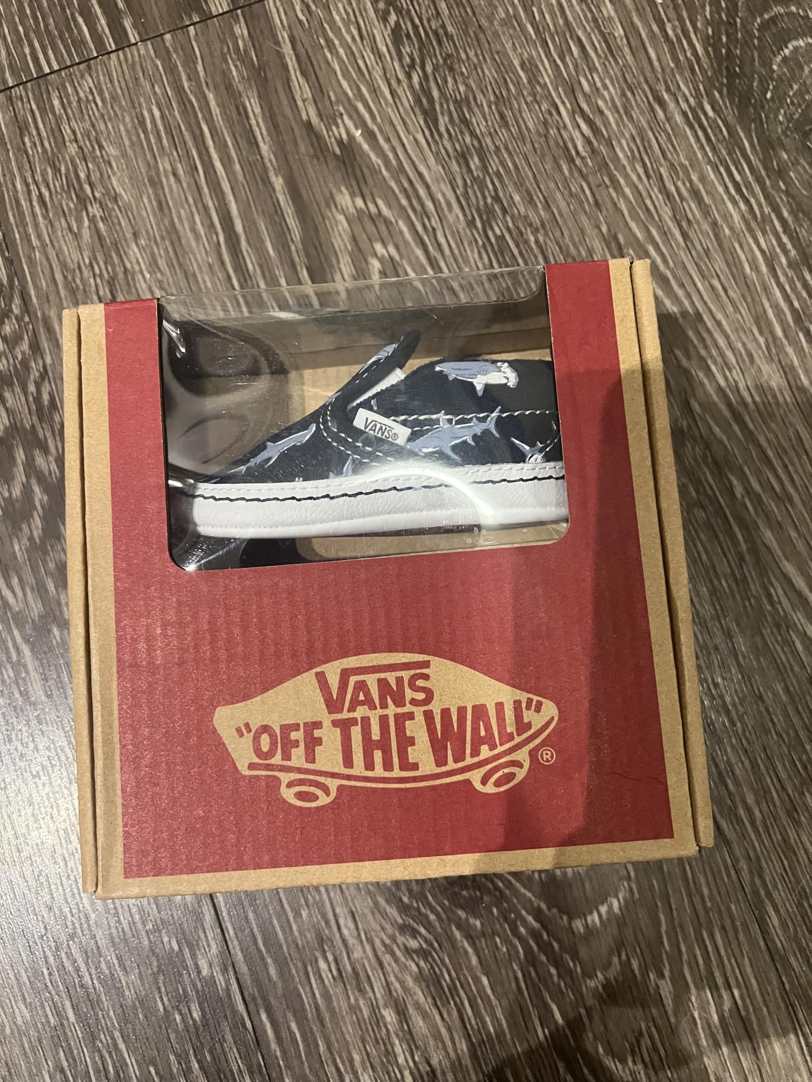 Vans Vans Boys Shark Baby Infant Slip On Shoes Size US 5 / EU 37 - 1 Thumbnail
