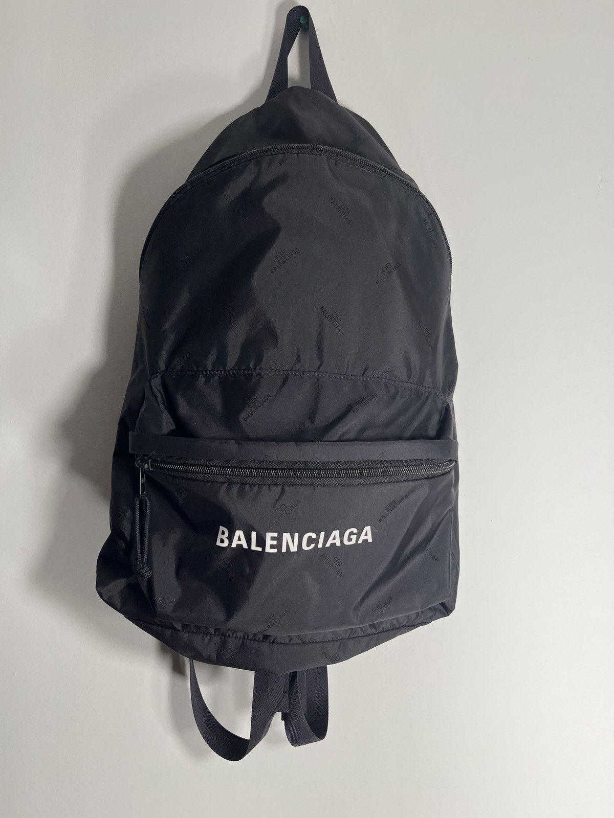 Balenciaga Balenciaga nylon all over print logo backpack Size ONE SIZE - 1 Thumbnail