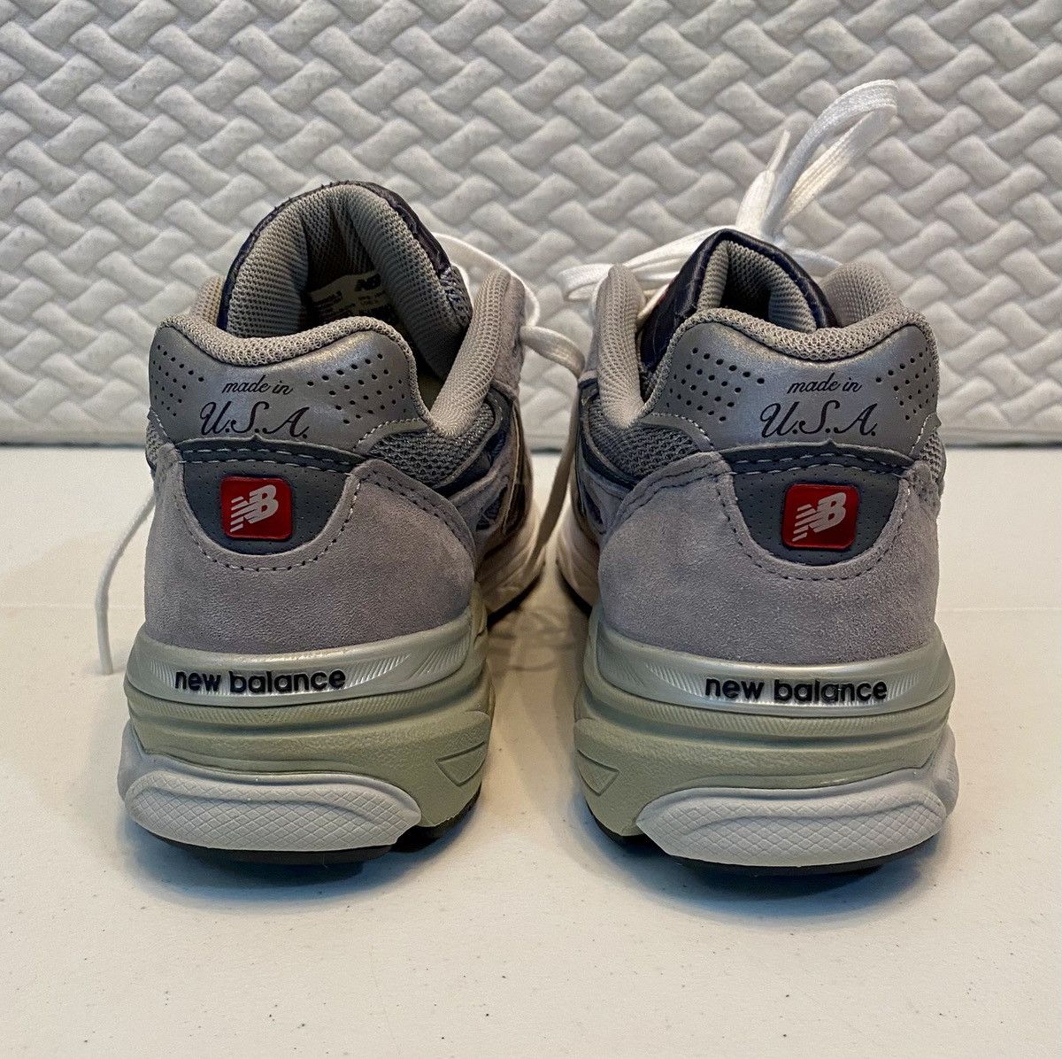 New Balance New Balance 990v3 Made in USA Gray White Suede Heritage 8 LN Size US 8 / EU 41 - 11 Thumbnail