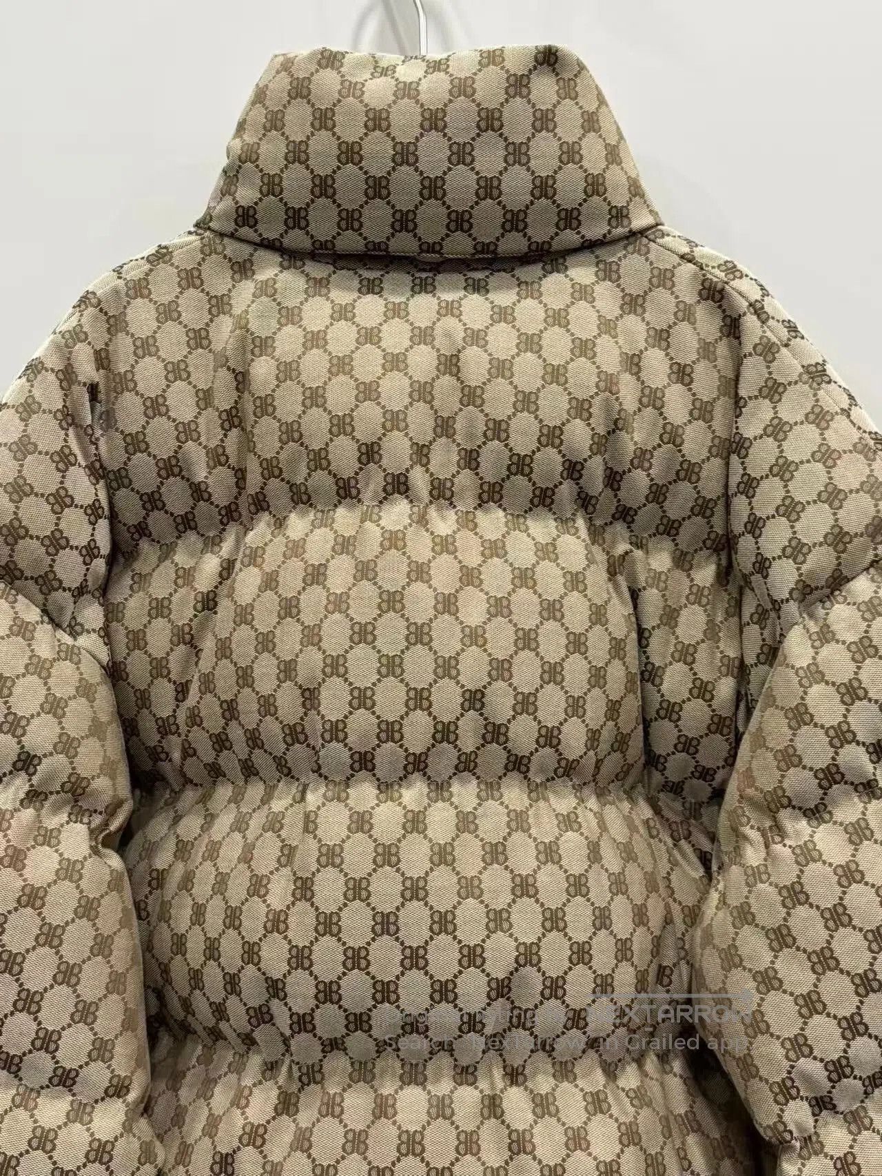 Balenciaga balenciaga gucci patterned puffer jacket size 44. Size US L / EU 52-54 / 3 - 5 Thumbnail