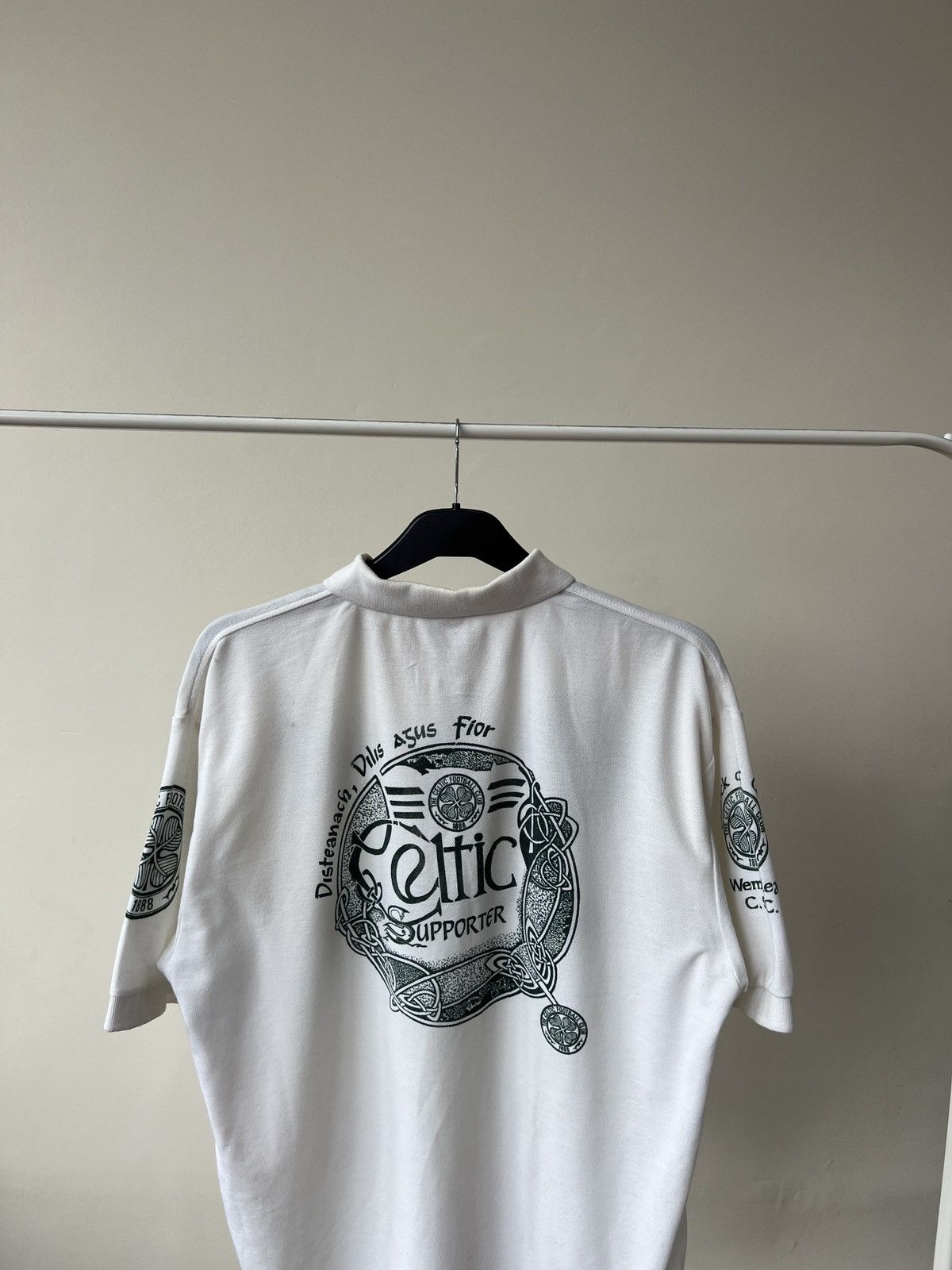 Other Vintage Celtic Retro Polo Soccer T-Shirt Size US L / EU 52-54 / 3 - 13 Thumbnail