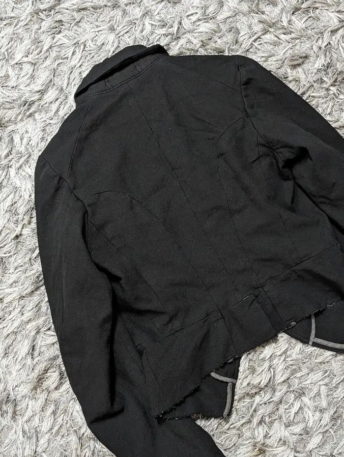 Comme des Garcons S/S 2004 Comme Des Garcons Cropped Tail Jacket Outerwear Size M / US 6-8 / IT 42-44 - 9 Thumbnail