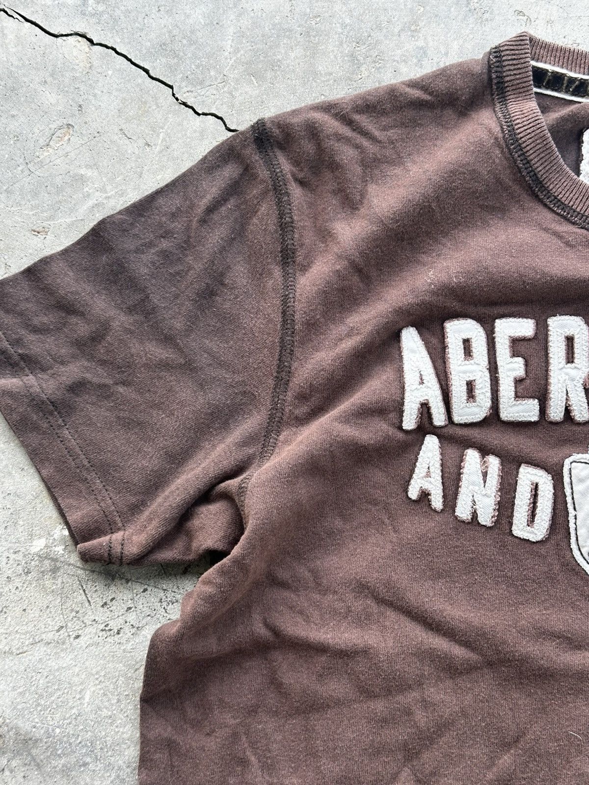 Abercrombie & Fitch Vintage Abercrombie & Fitch Spellout Y2k Tshirt Size US S / EU 44-46 / 1 - 4 Thumbnail