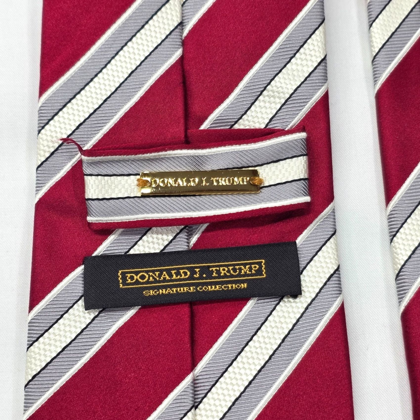 Vintage Donald J Trump Tie Red White Stripe Signature Collection Hand Made 100% Silk Shirt Mens Tie Size ONE SIZE - 6 Thumbnail